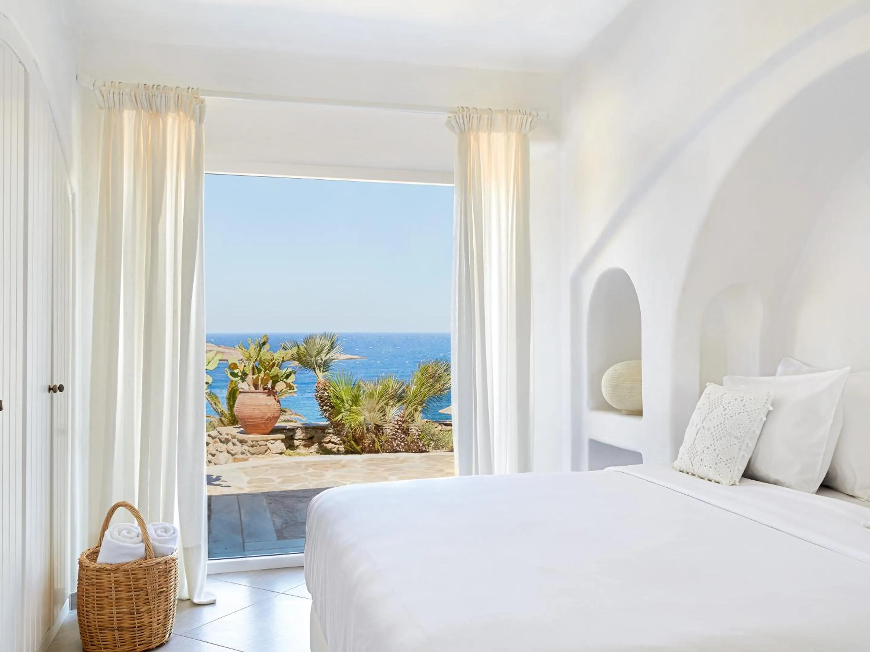 Bed in Mykonos Lolita, A Grecotel Resort to Live