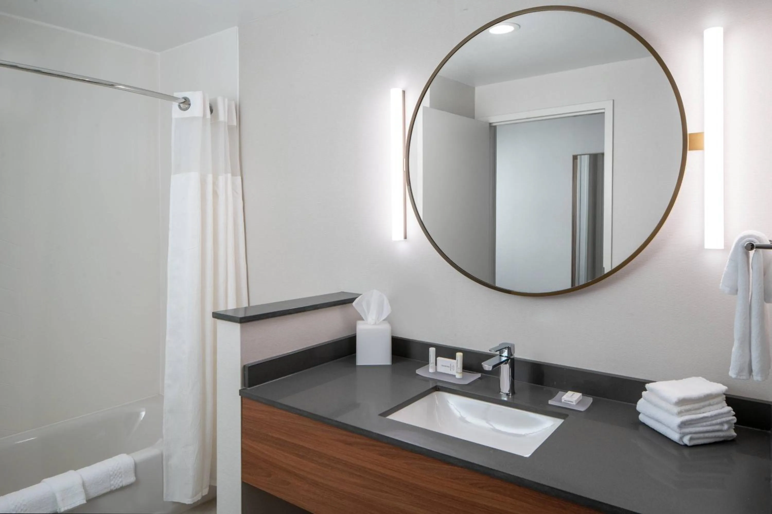 Bathroom in Fairfield by Marriott Inn & Suites Pensacola Pine Forest