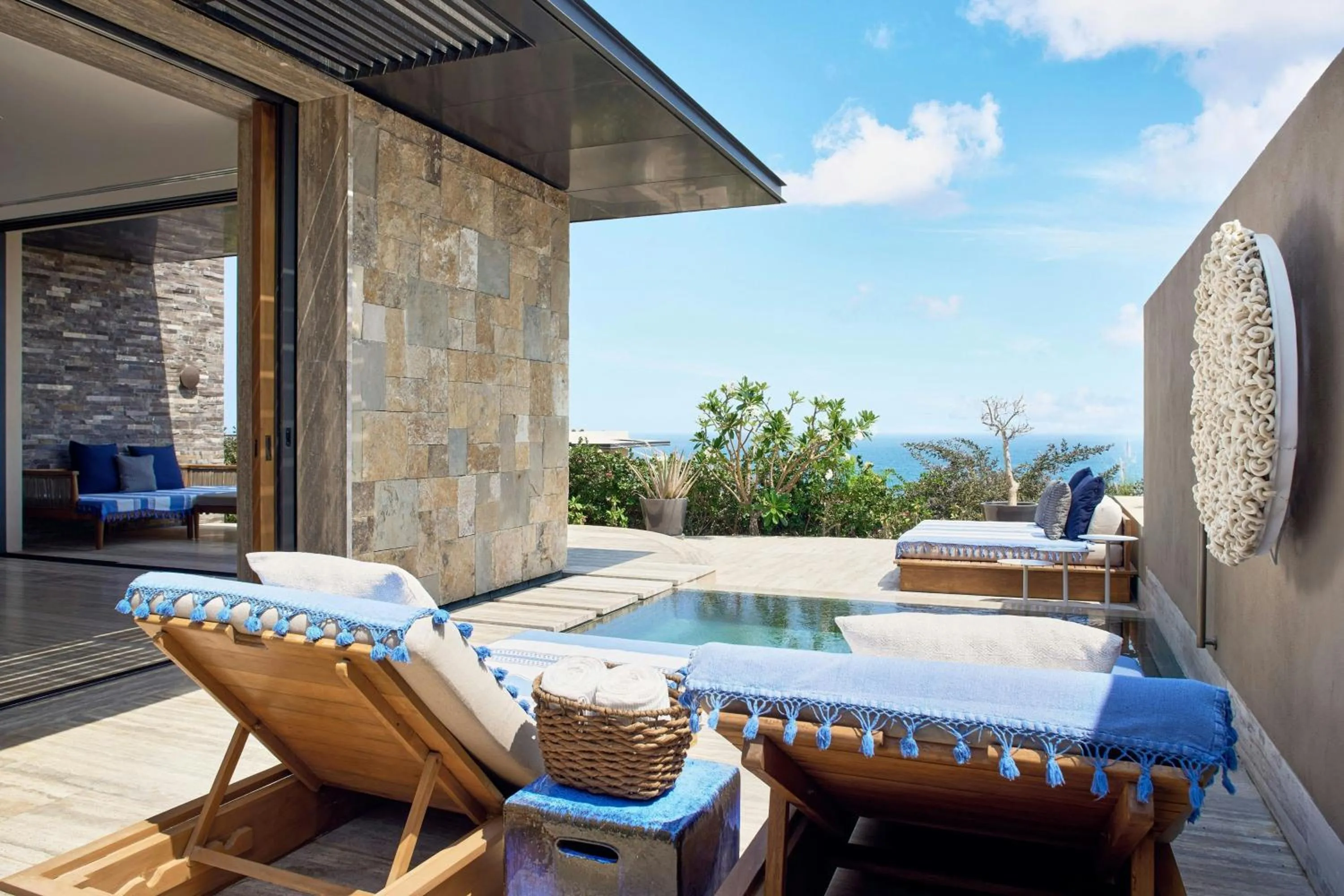 Lounge or bar in Zadun Los Cabos, a Ritz-Carlton Reserve