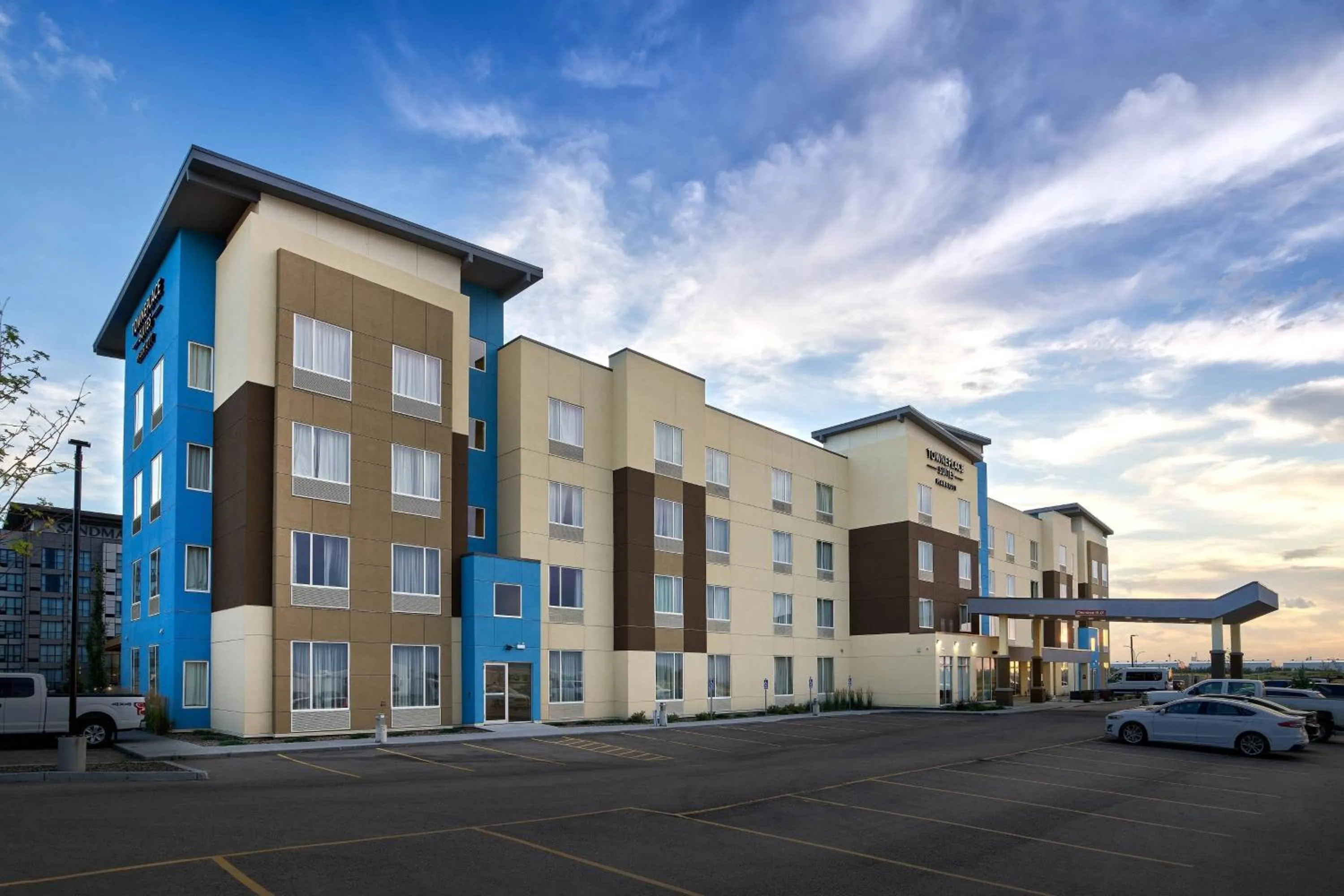 Property building in TownePlace Suites by Marriott Edmonton Sherwood Park