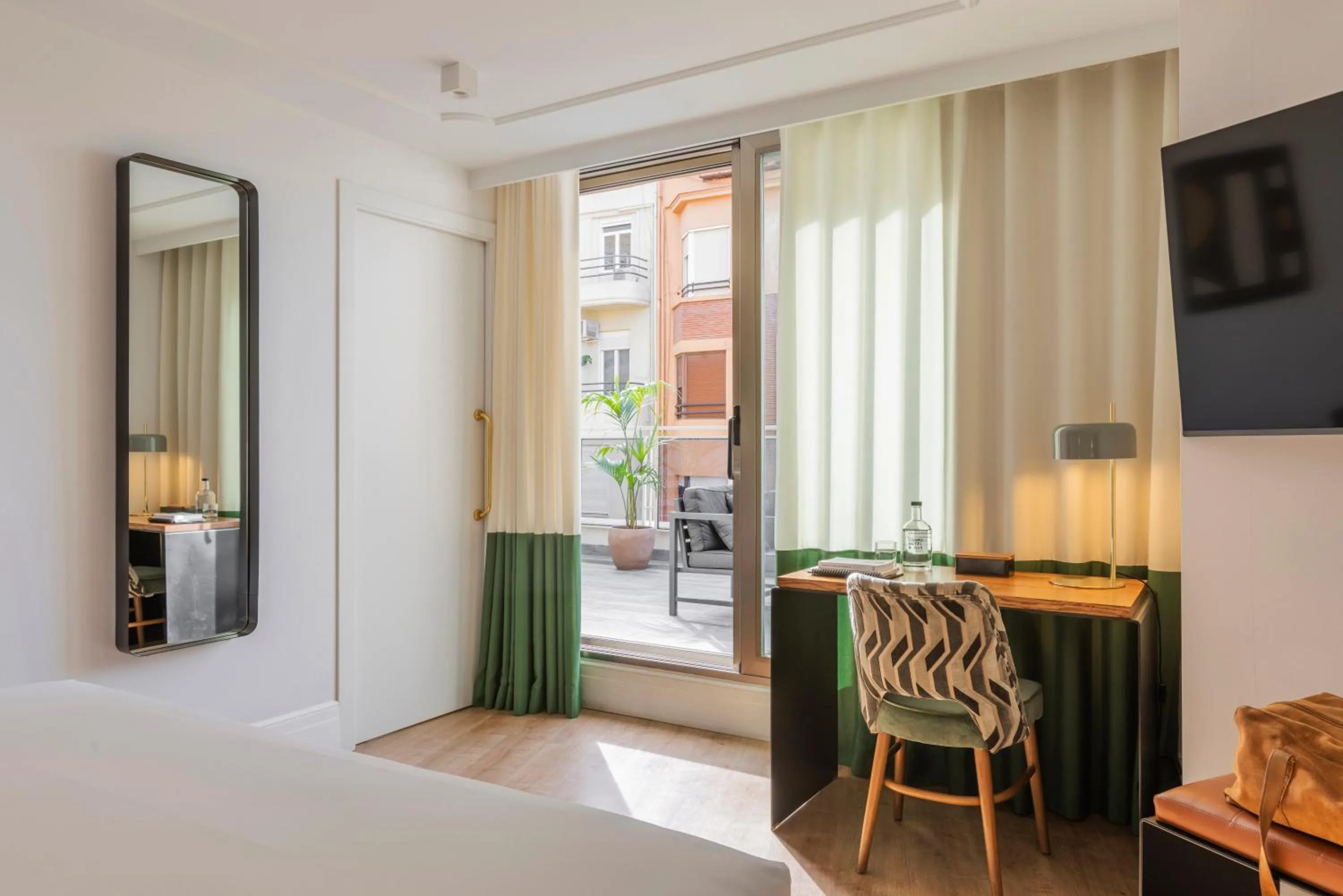 Bed in Room Mate Cosmo - City Centre, Valencia