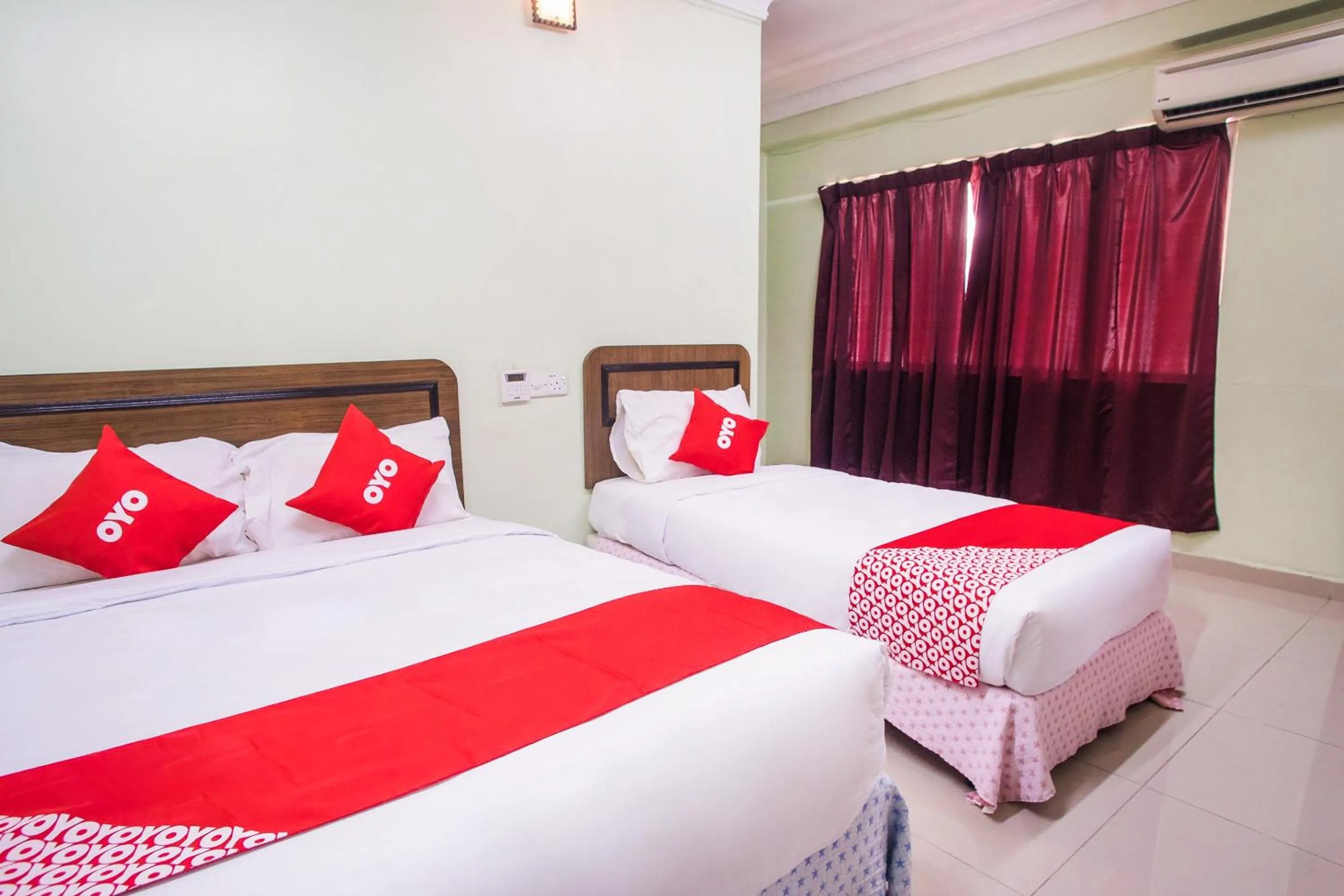 Bedroom, Bed in Hotel O Casavilla Hotel