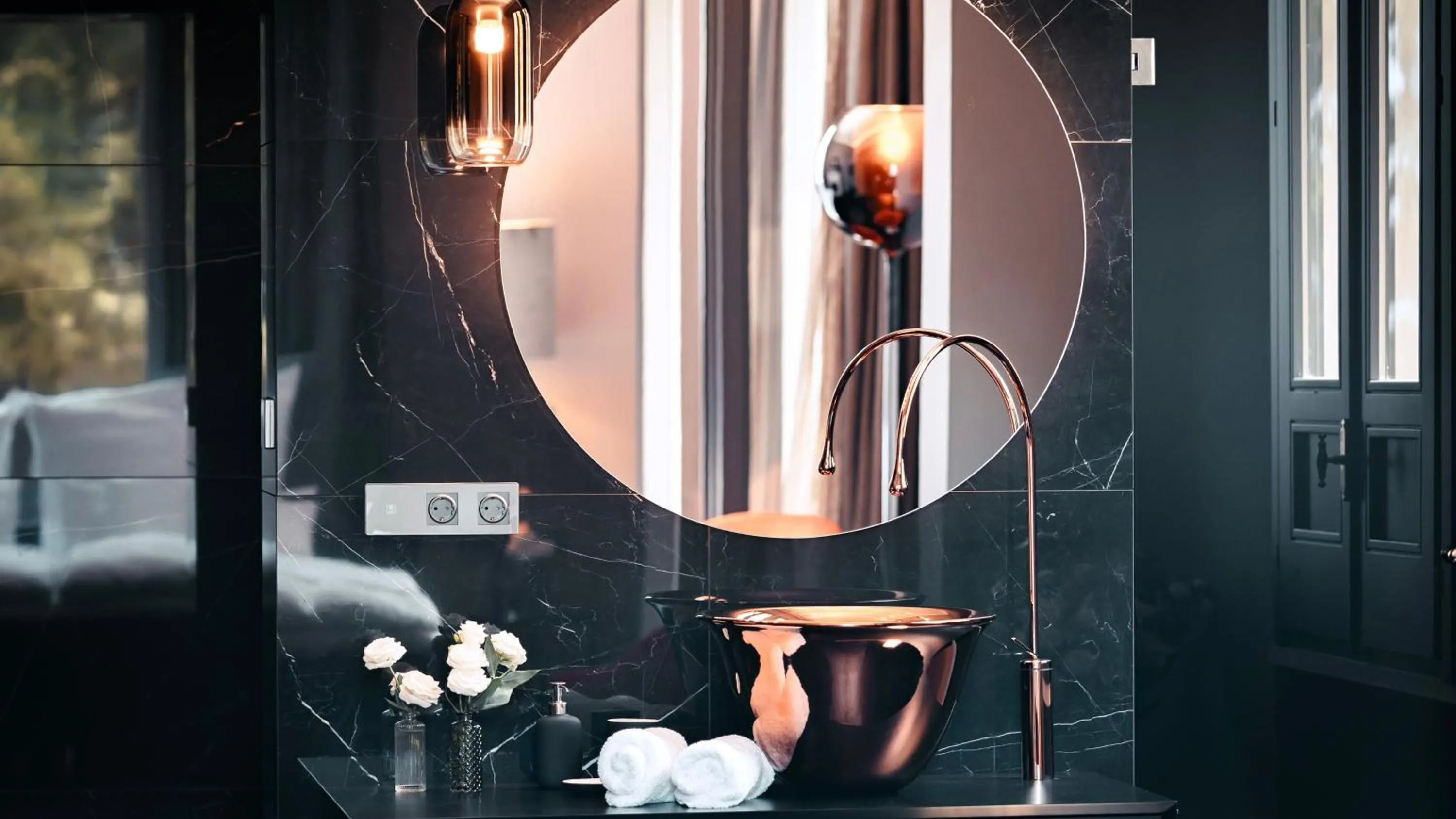 Bathroom in Sa Suites