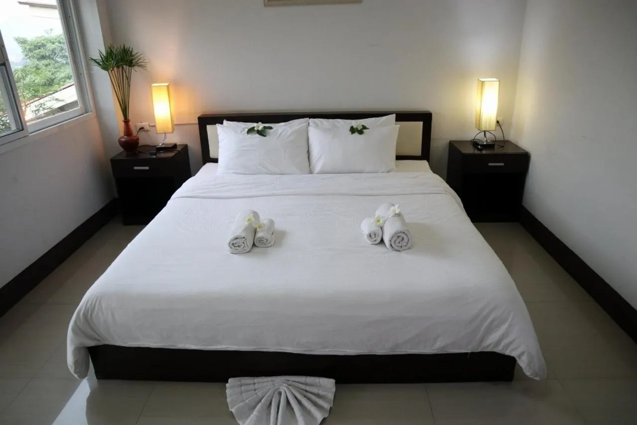 Bed in ChiangRai Lake Hill