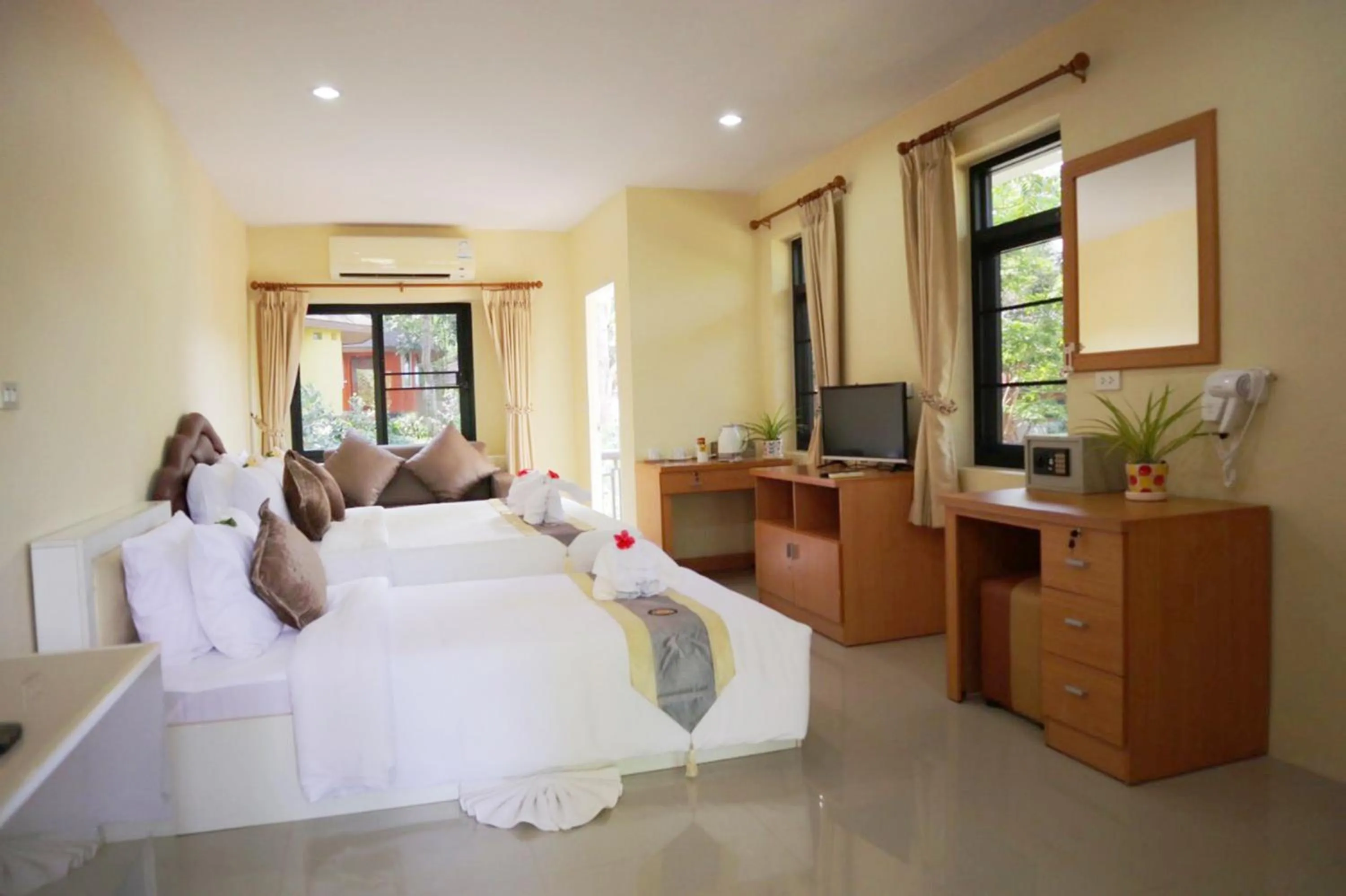 Bed in ChiangRai Lake Hill