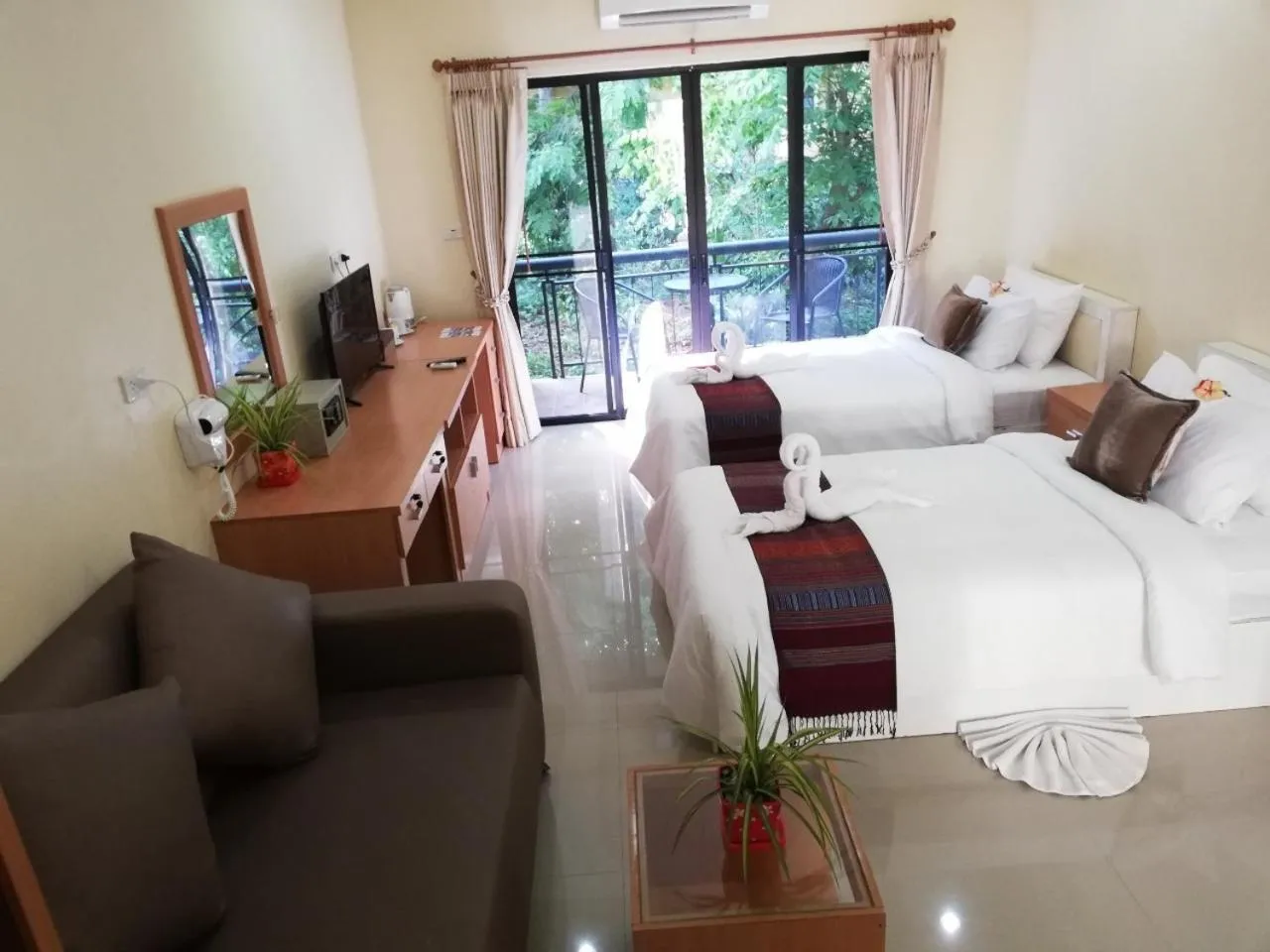 Bed in ChiangRai Lake Hill