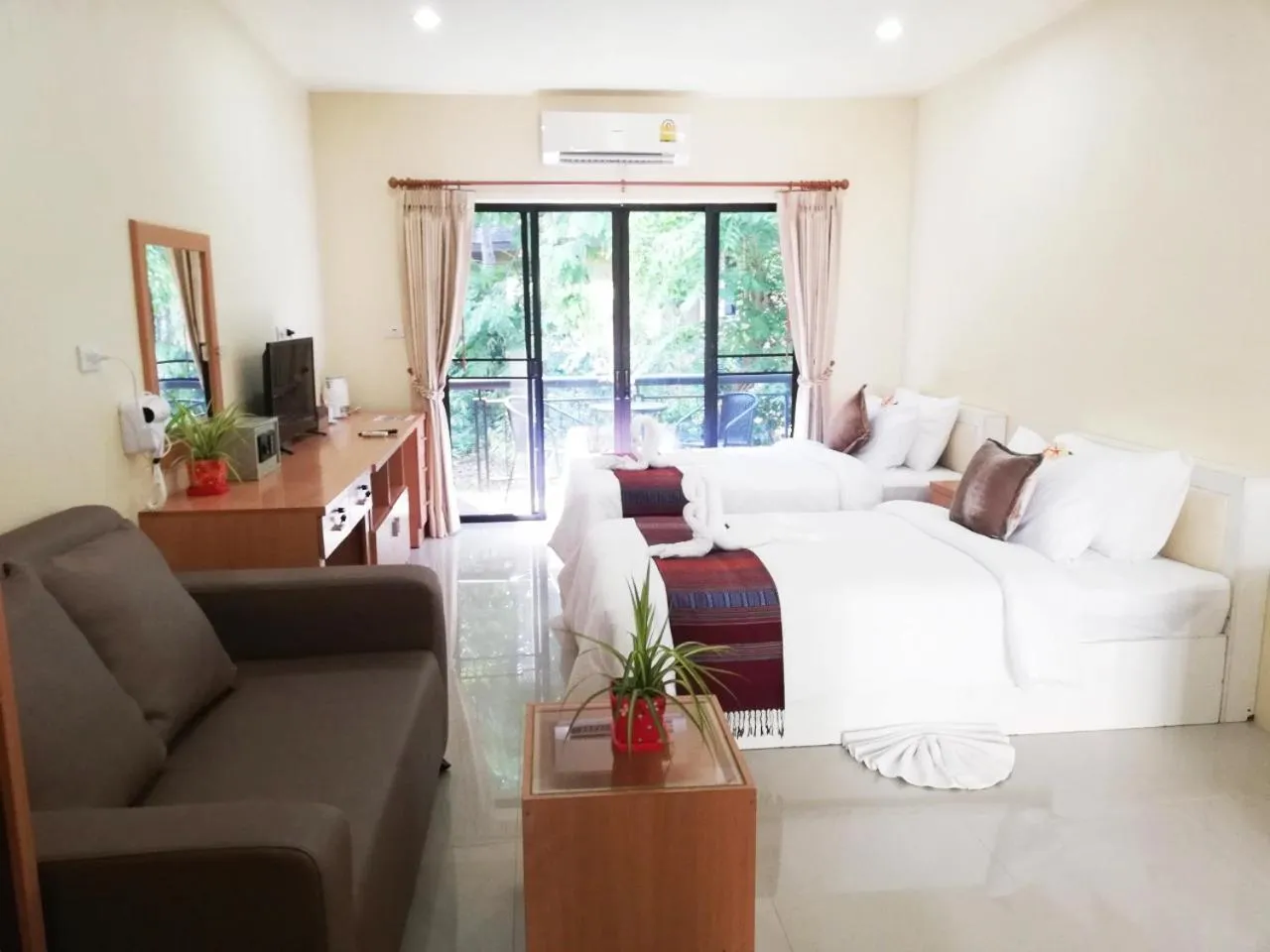 Bed in ChiangRai Lake Hill