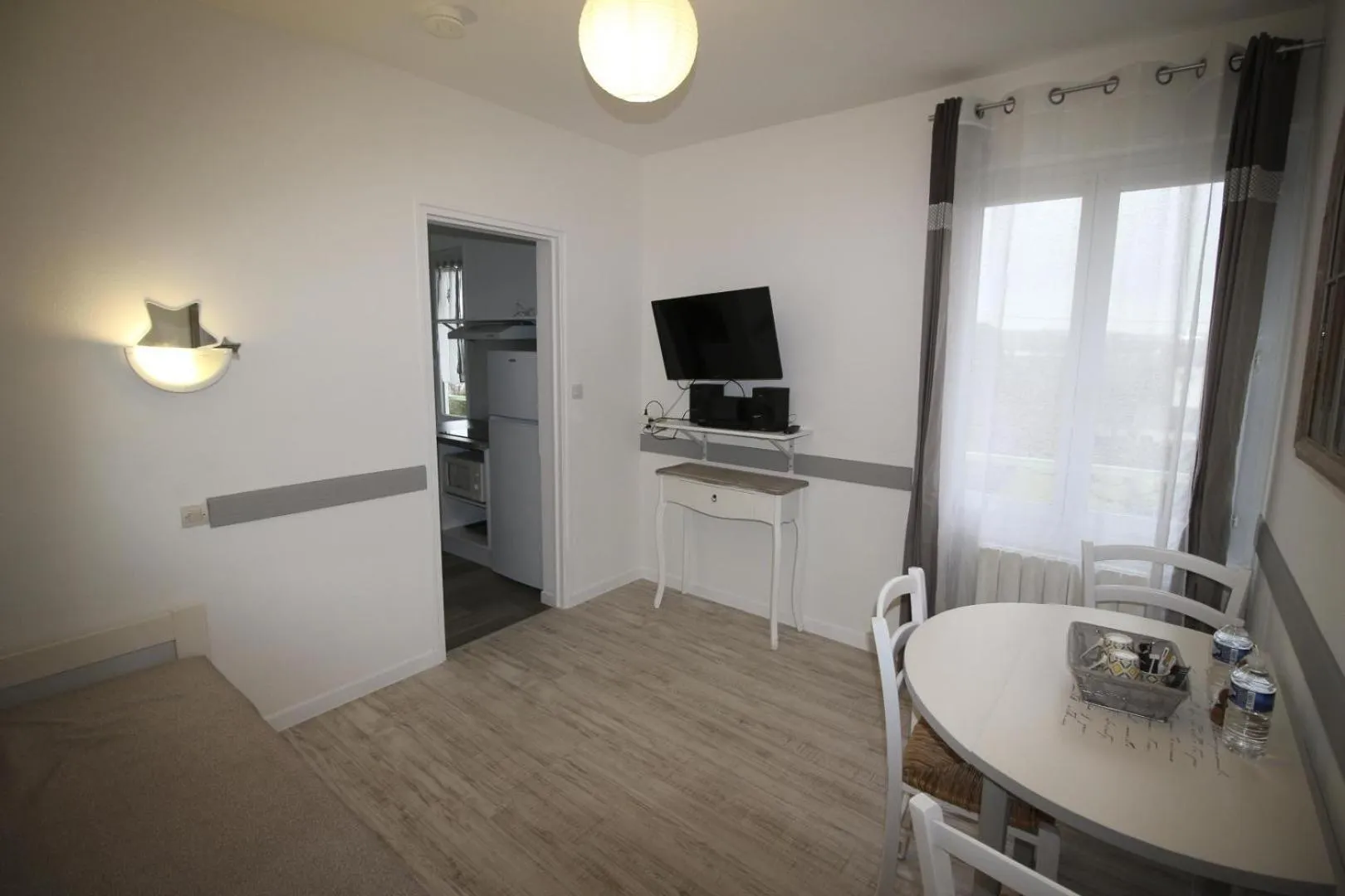 Living room in Hôtel Au Clos Paillé La Roche Posay