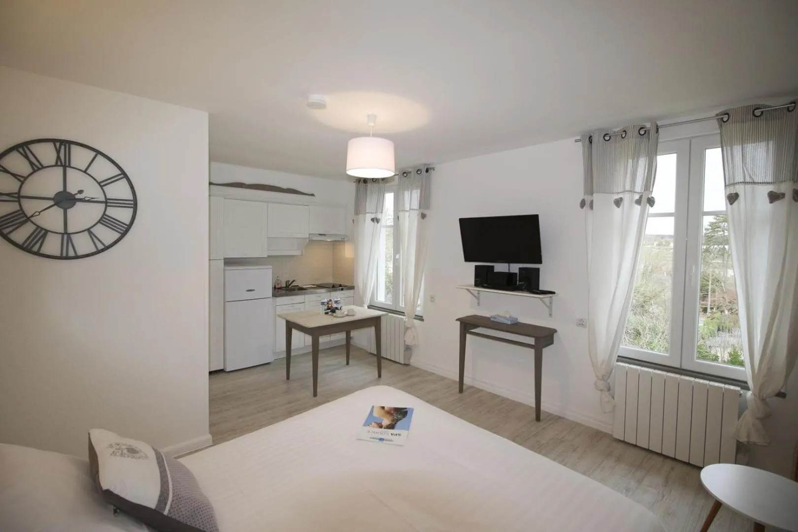 Dining area in Hôtel Au Clos Paillé La Roche Posay