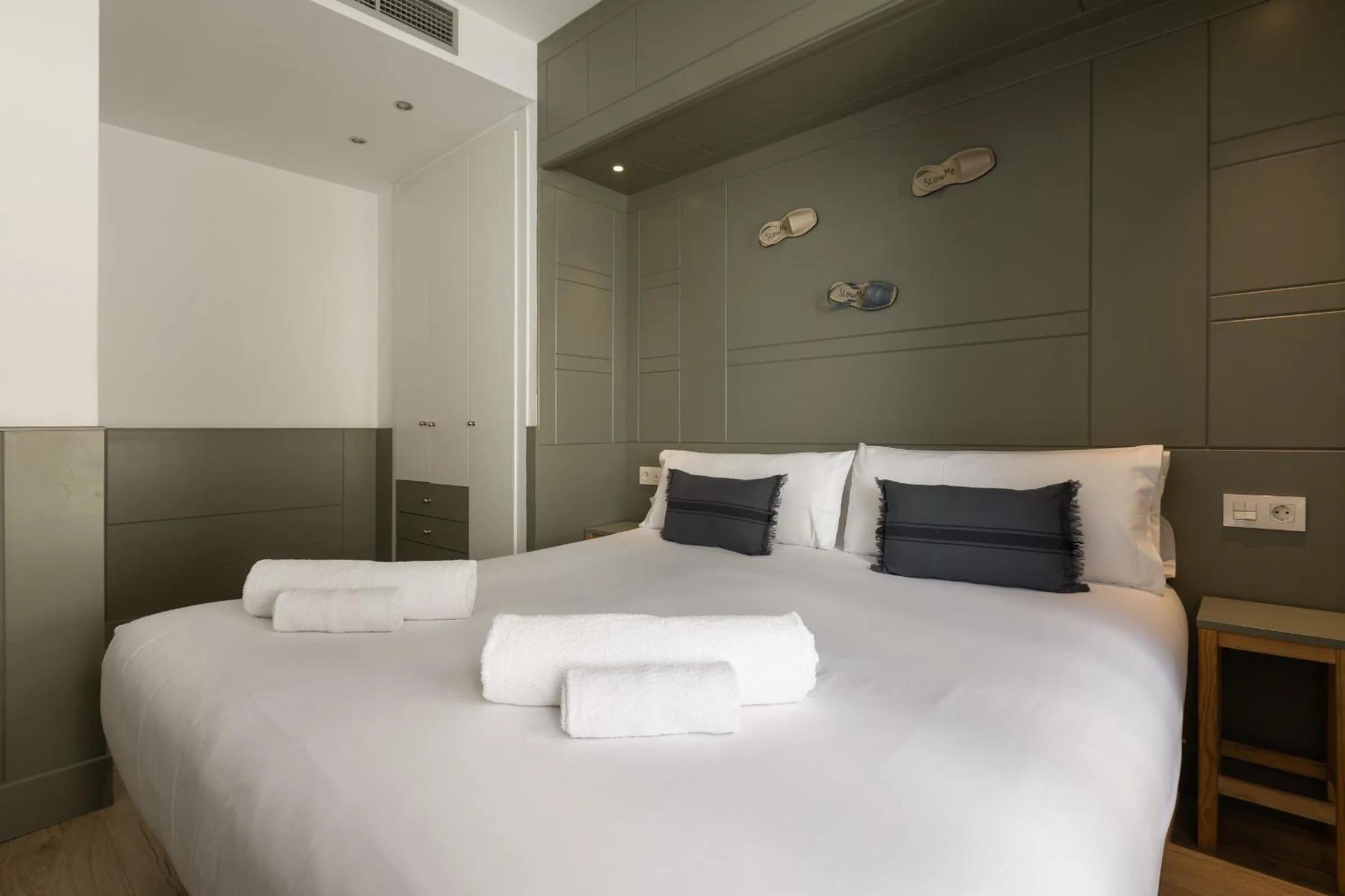 Bed in Enjoybcn Patio de Gala