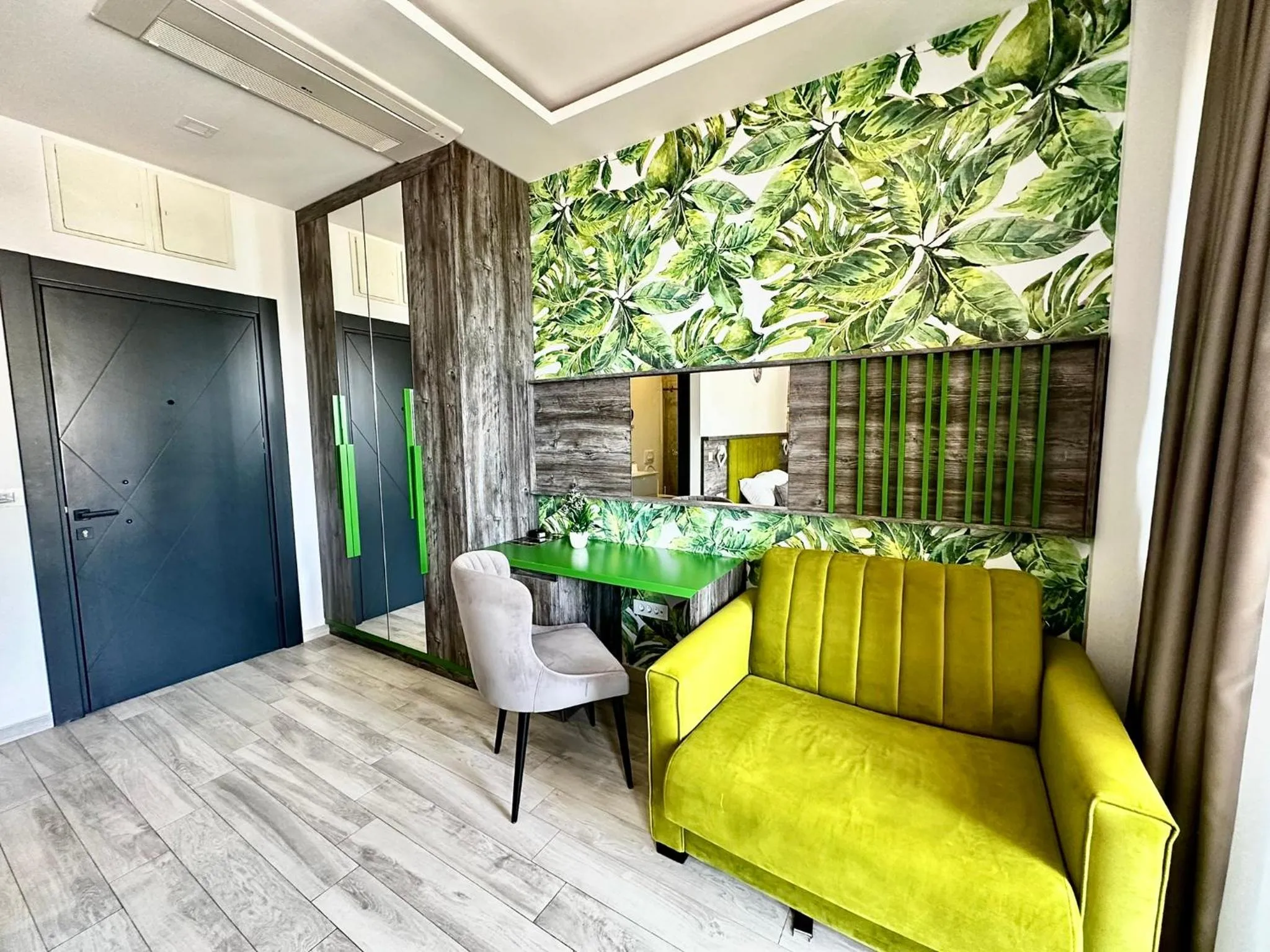 Seating area in Hotel Del Medio