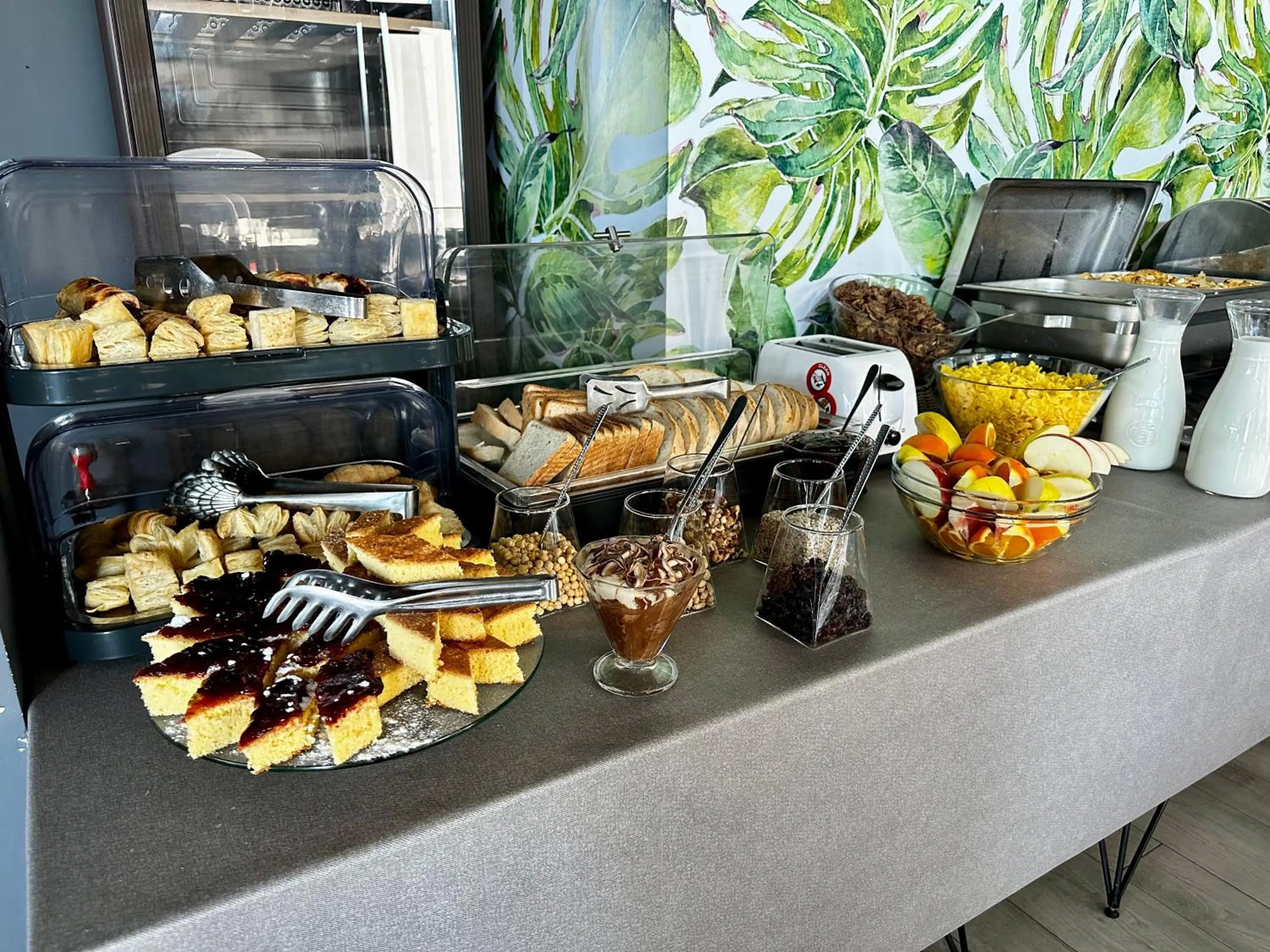 Food and drinks in Hotel Del Medio