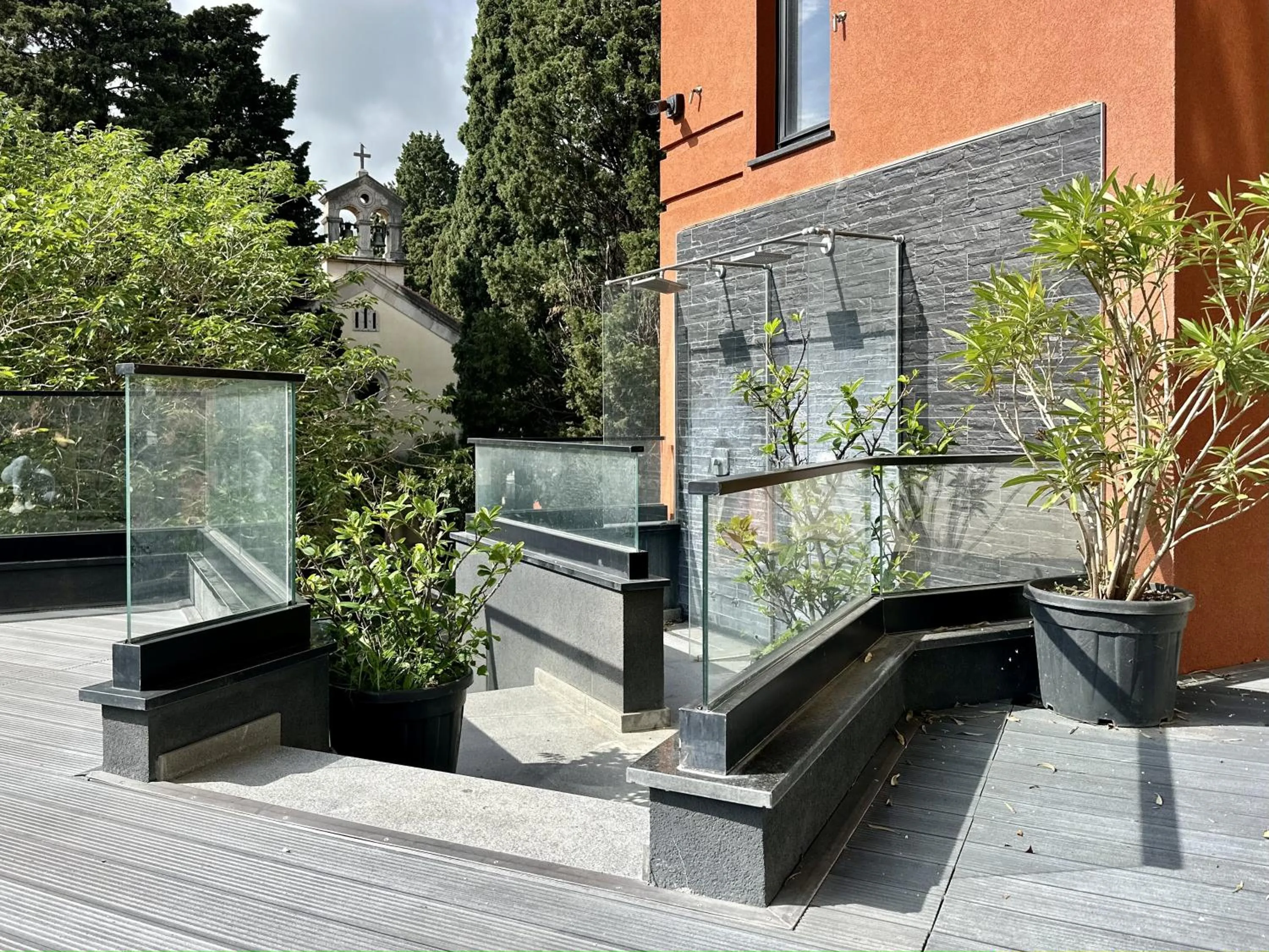 Day in Hotel Del Medio