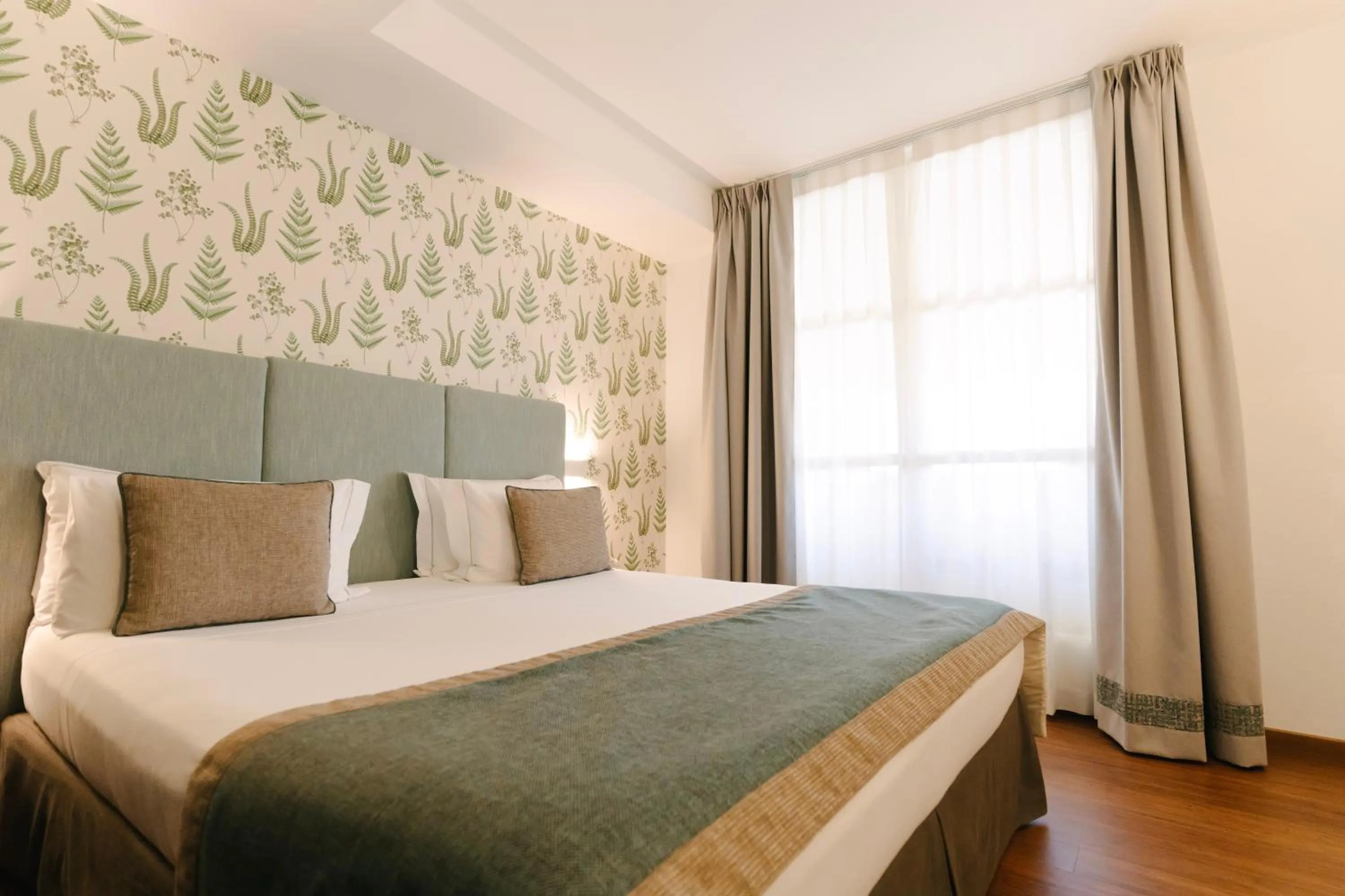 Bedroom, Bed in Grand Hotel Portovenere