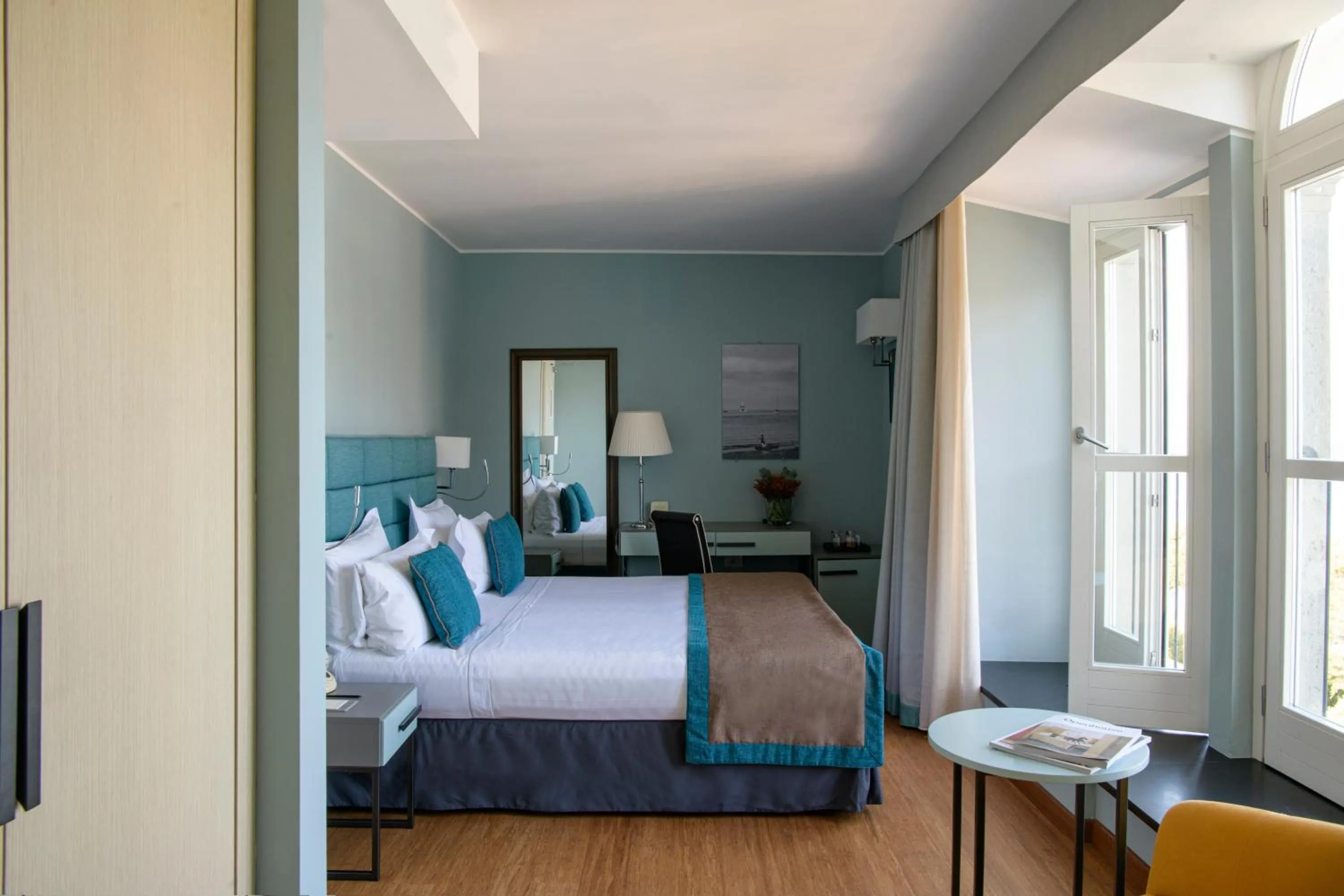 Bedroom, Bed in Grand Hotel Portovenere