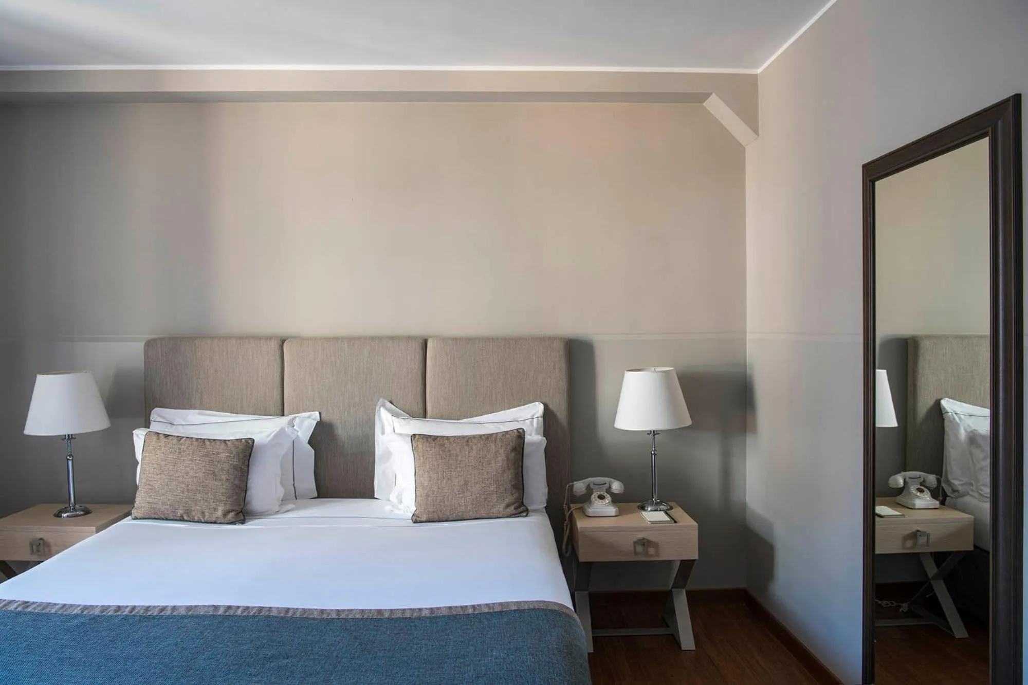 Bedroom, Bed in Grand Hotel Portovenere