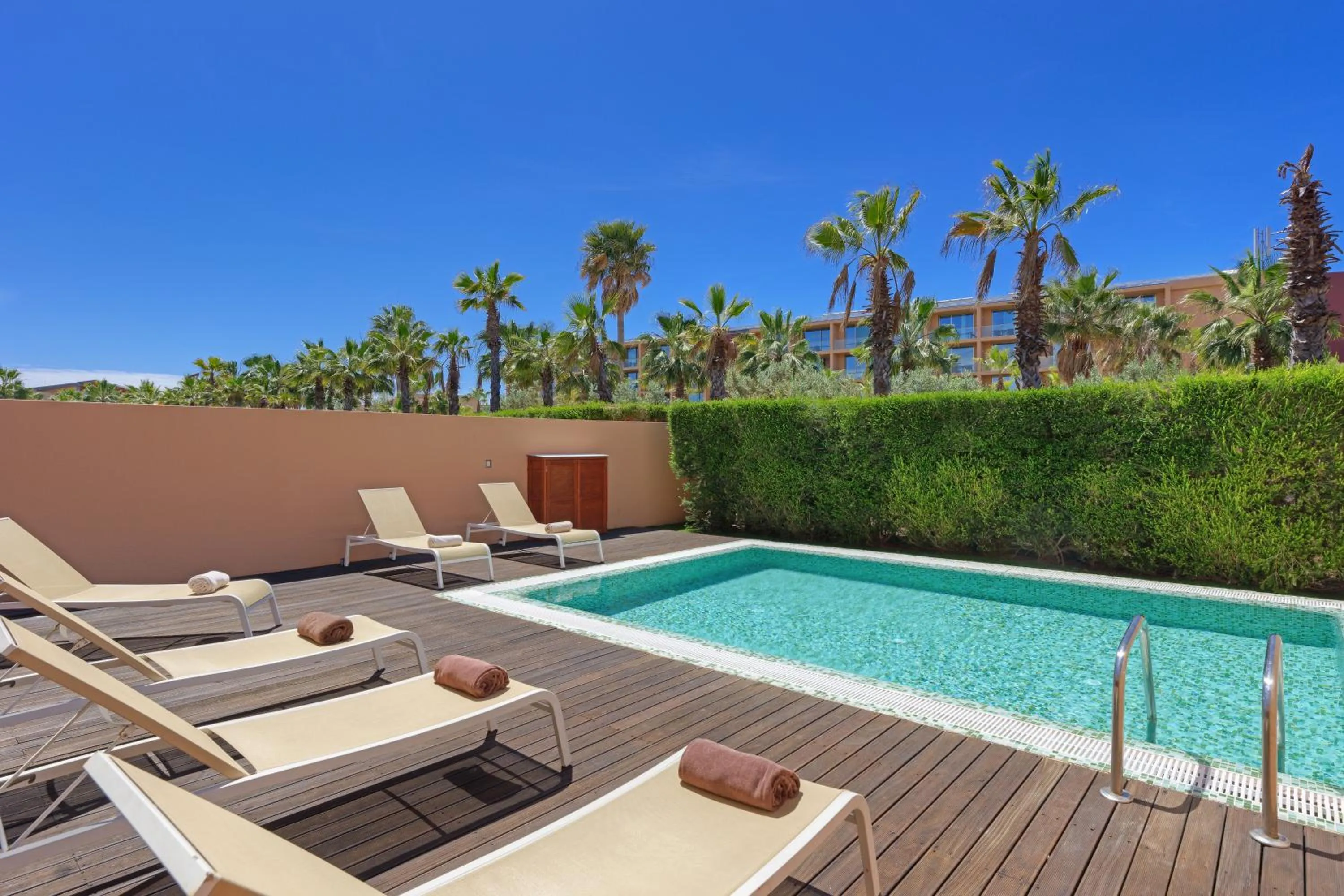 Swimming pool in Salgados Beach Villas