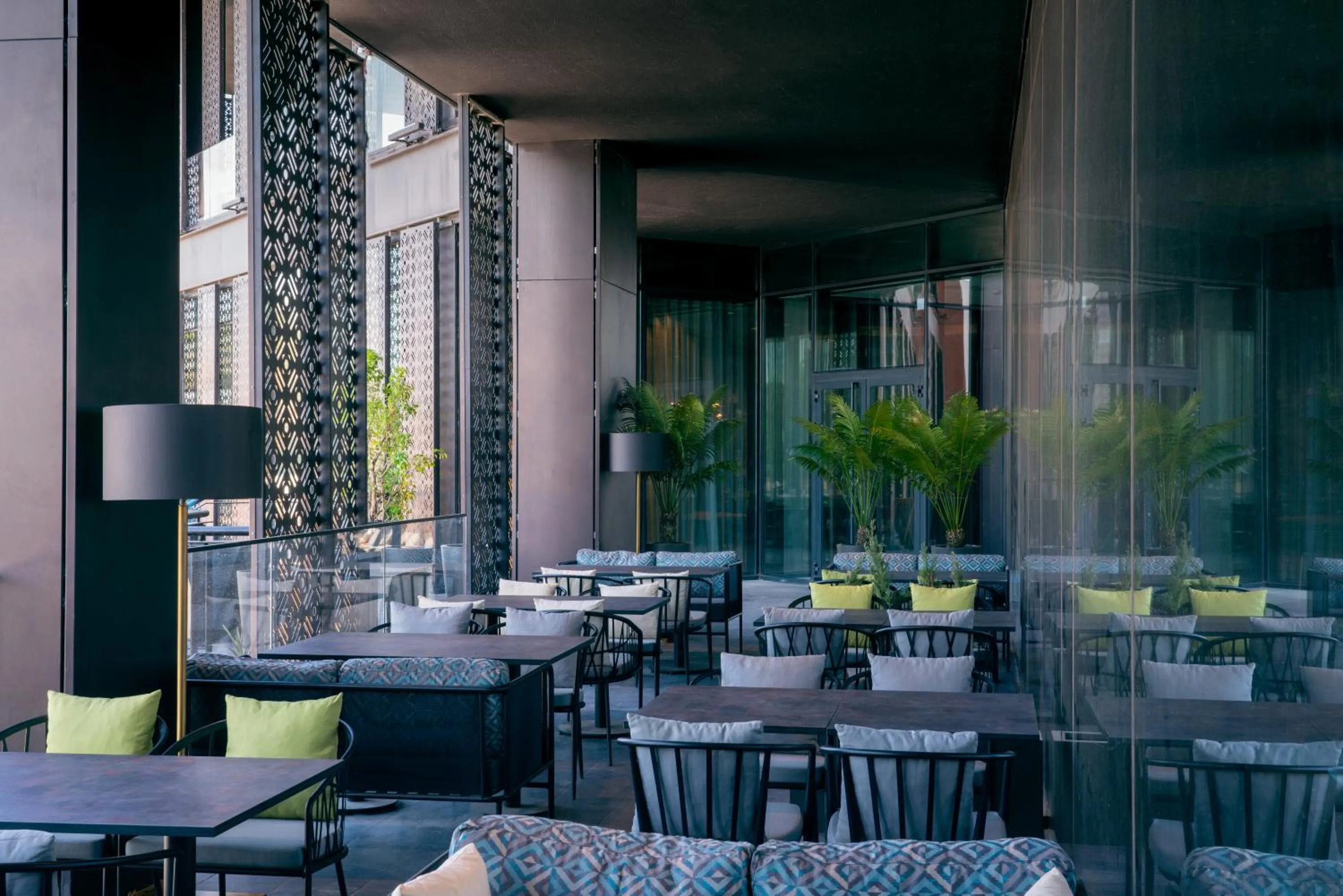 Restaurant/places to eat in Radisson Blu Hotel & Conference Center, Niamey