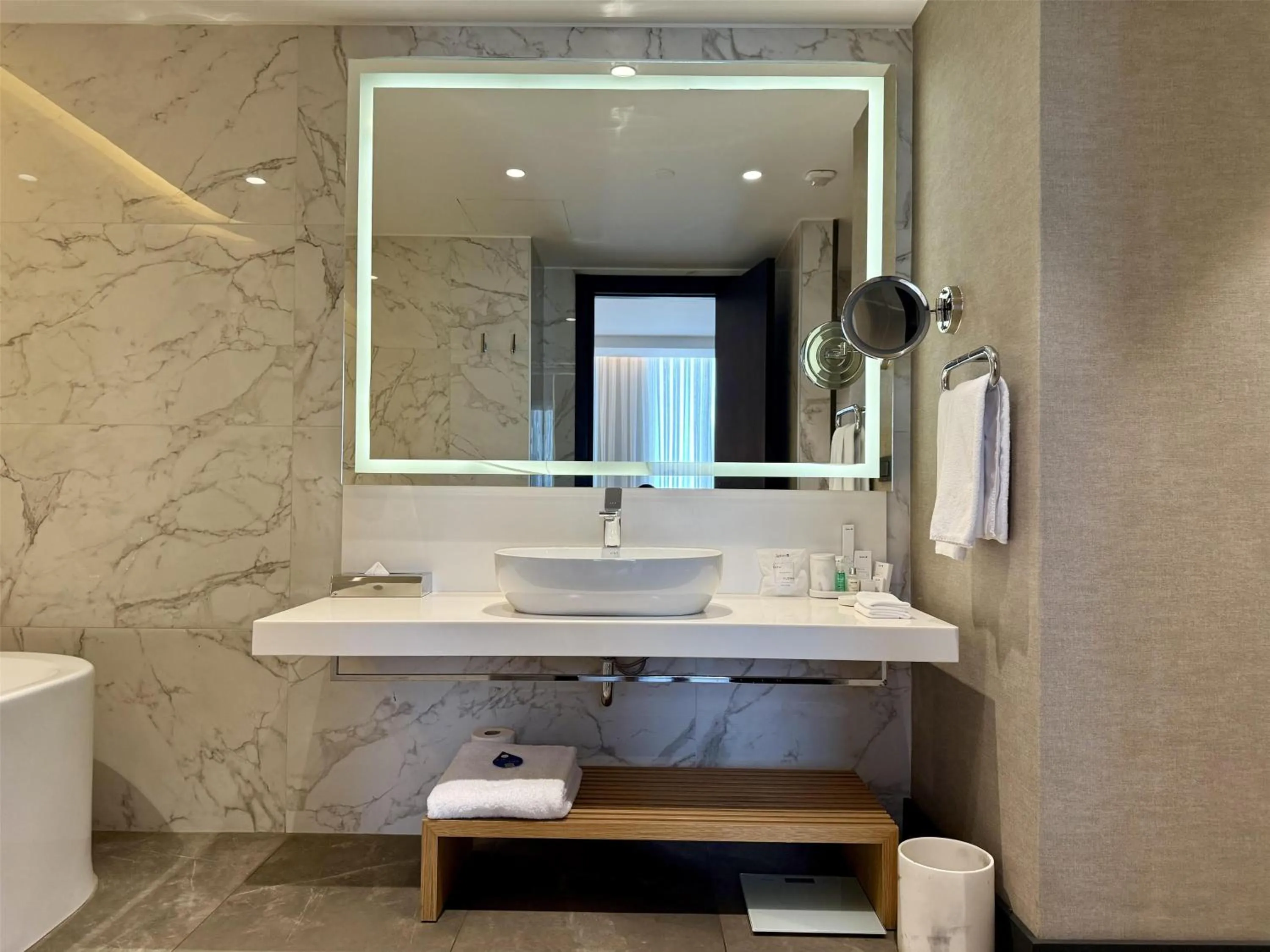 Bathroom in Radisson Blu Hotel & Conference Center, Niamey