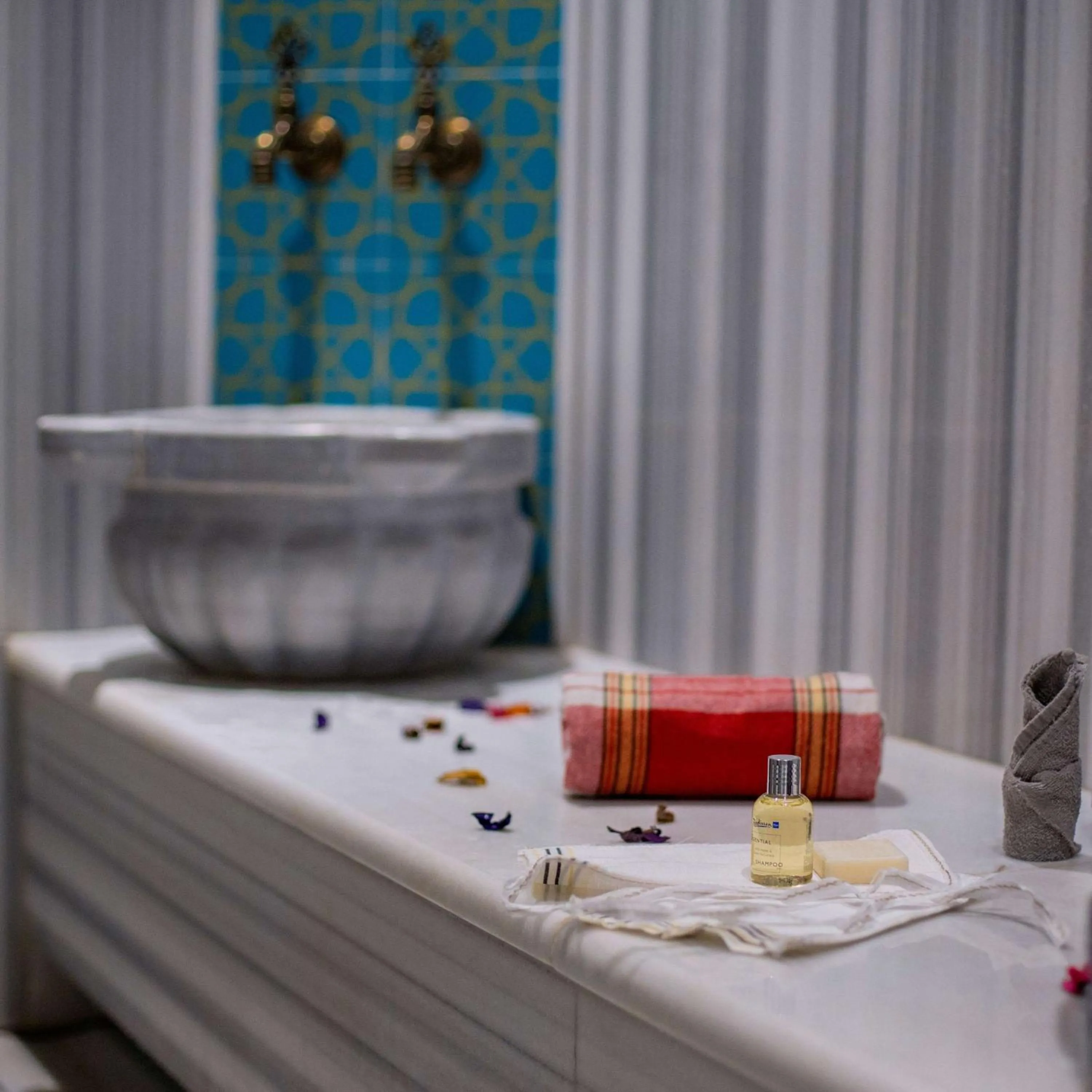 Steam room in Radisson Blu Hotel & Conference Center, Niamey