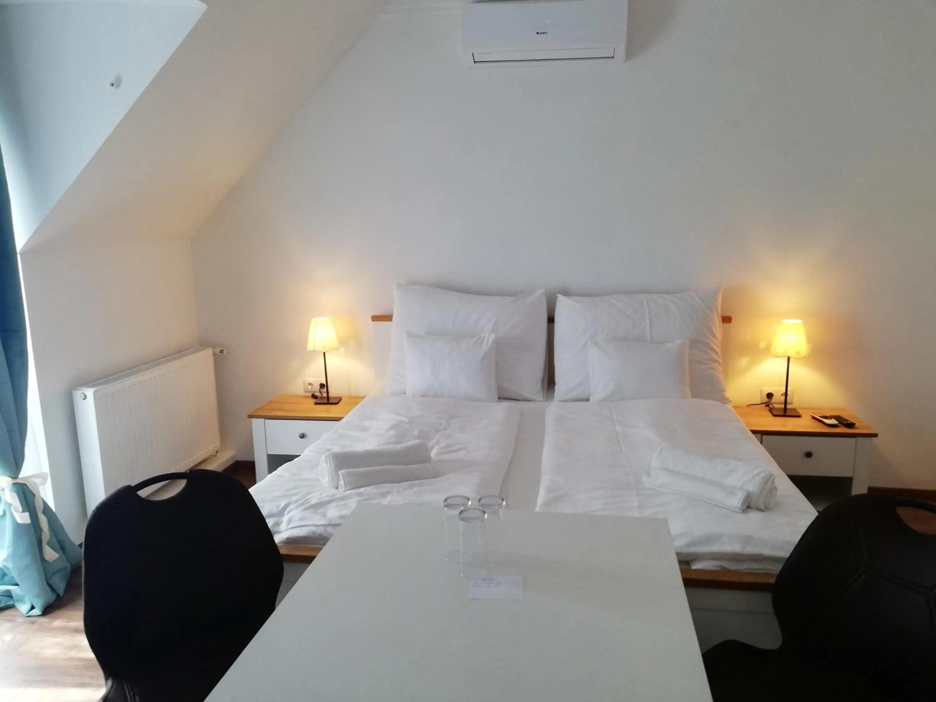 Bed in Levanda Panzió