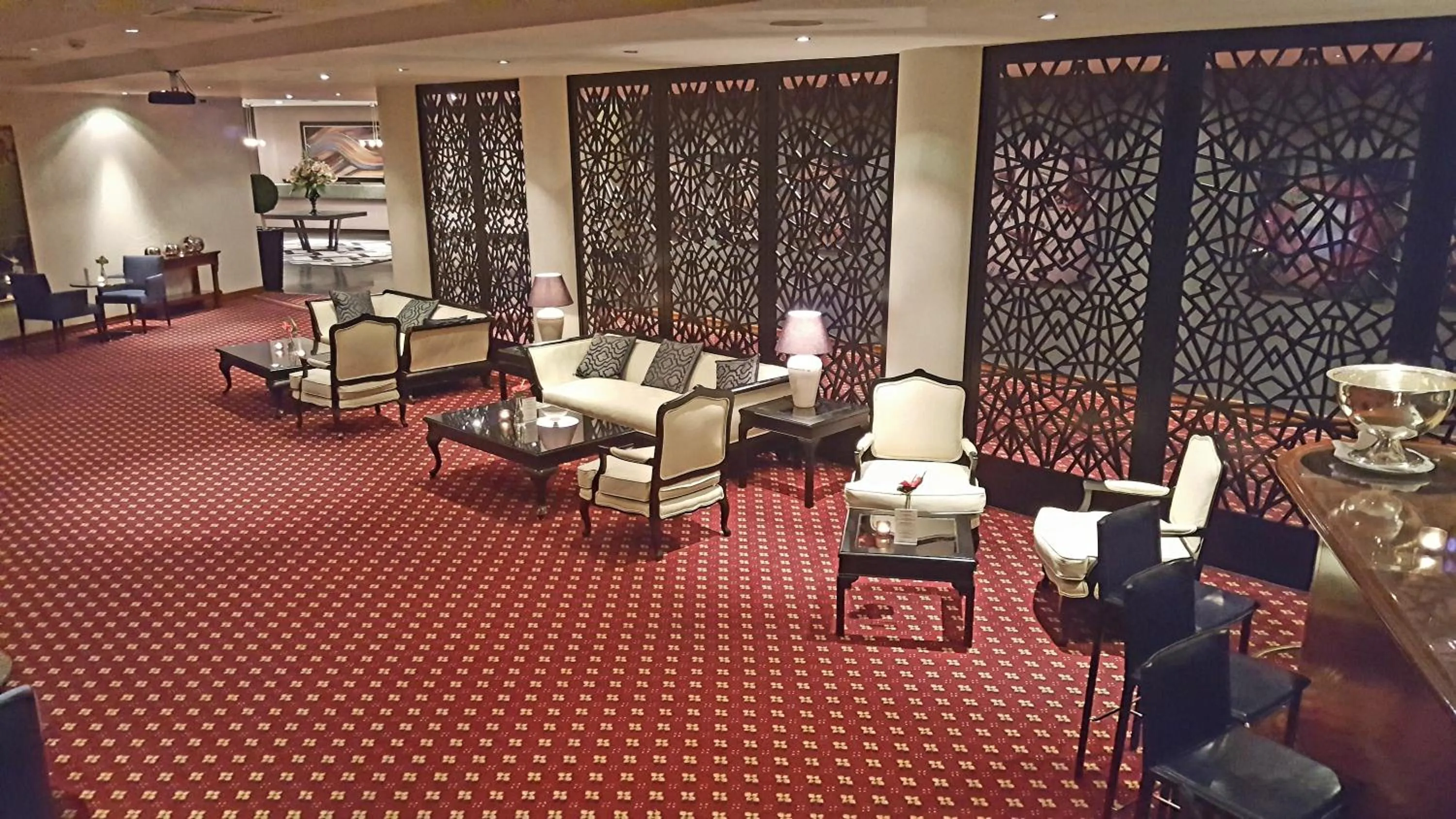 Lounge or bar in Kalyon Hotel Istanbul