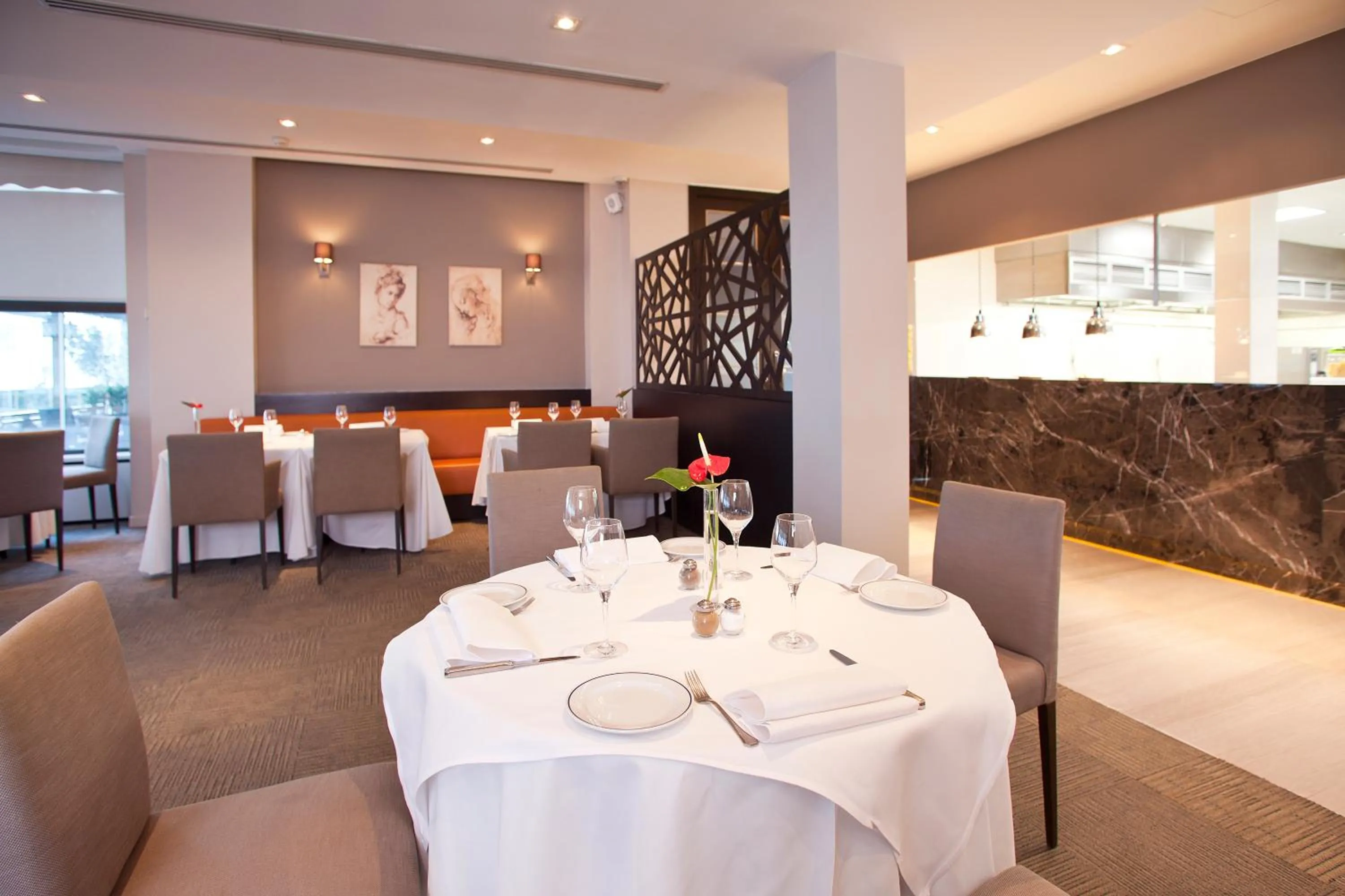 Evening entertainment in Kalyon Hotel Istanbul