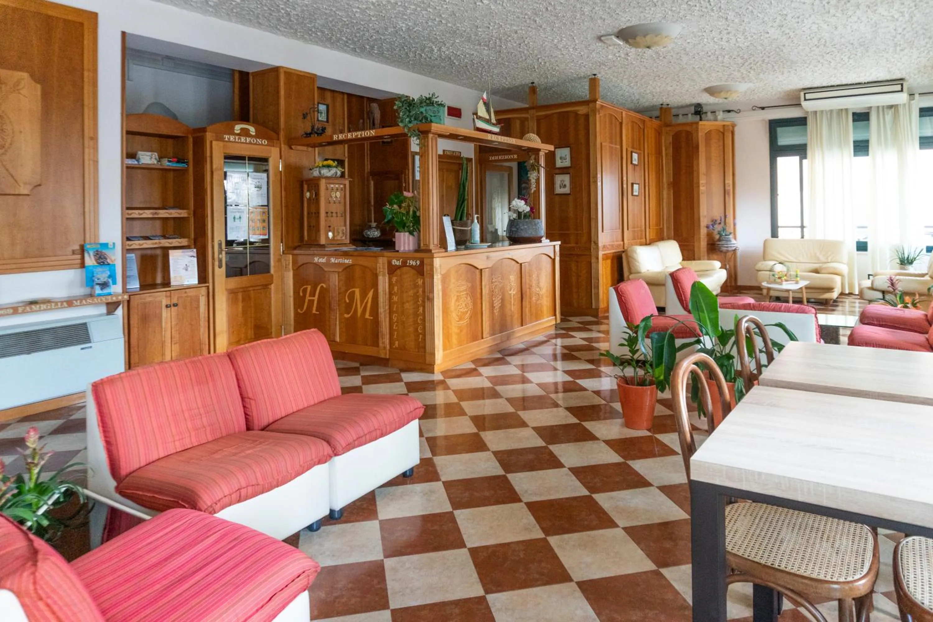 Lobby or reception in Hotel Martinez