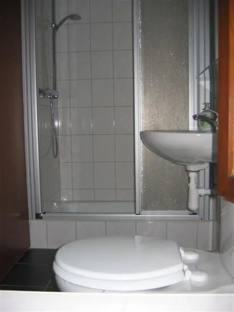 Bathroom in Gasthof Westfeld