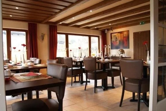 Restaurant/places to eat in Gasthof Westfeld