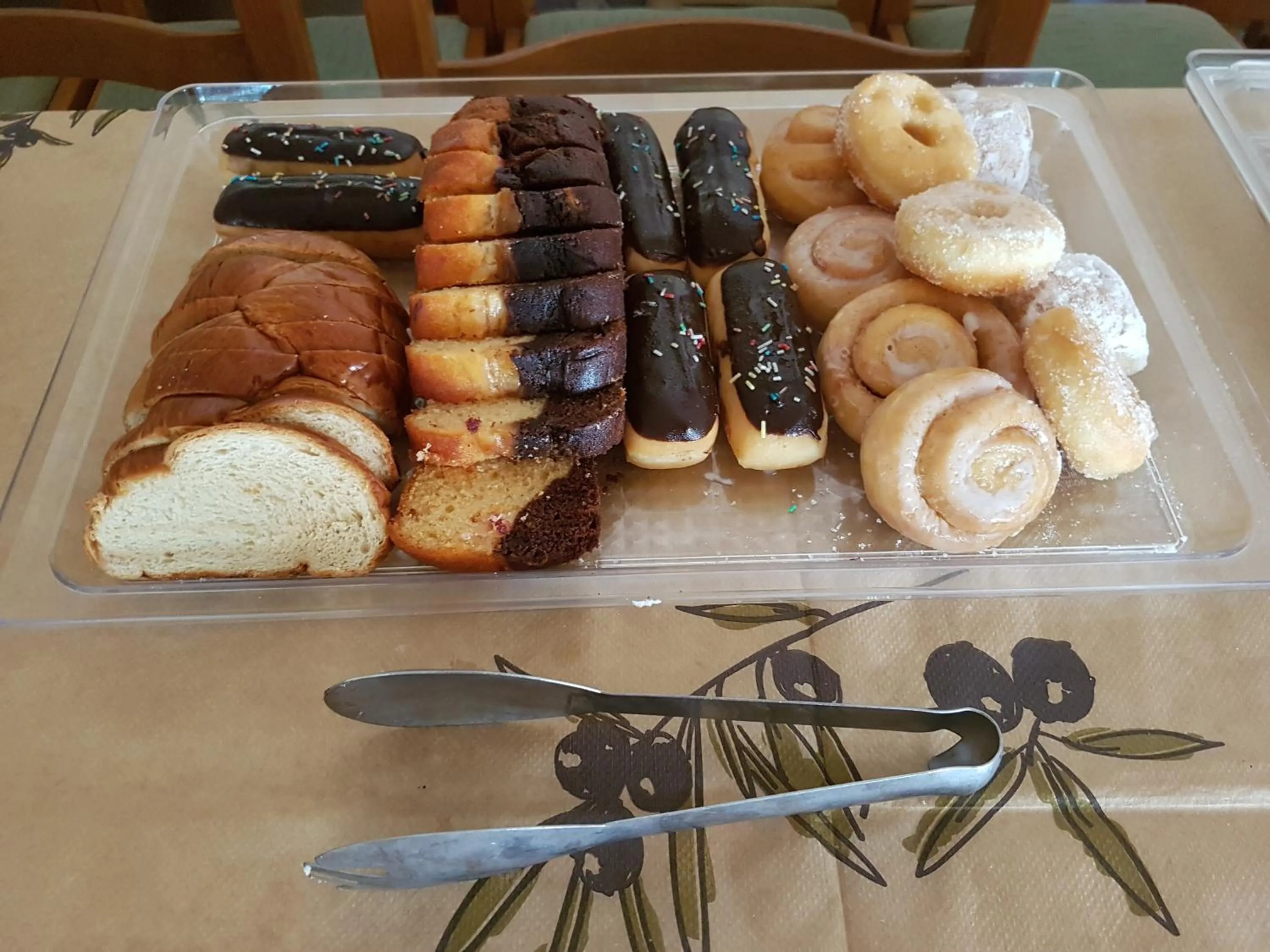 Breakfast in Faros Luxury Suites