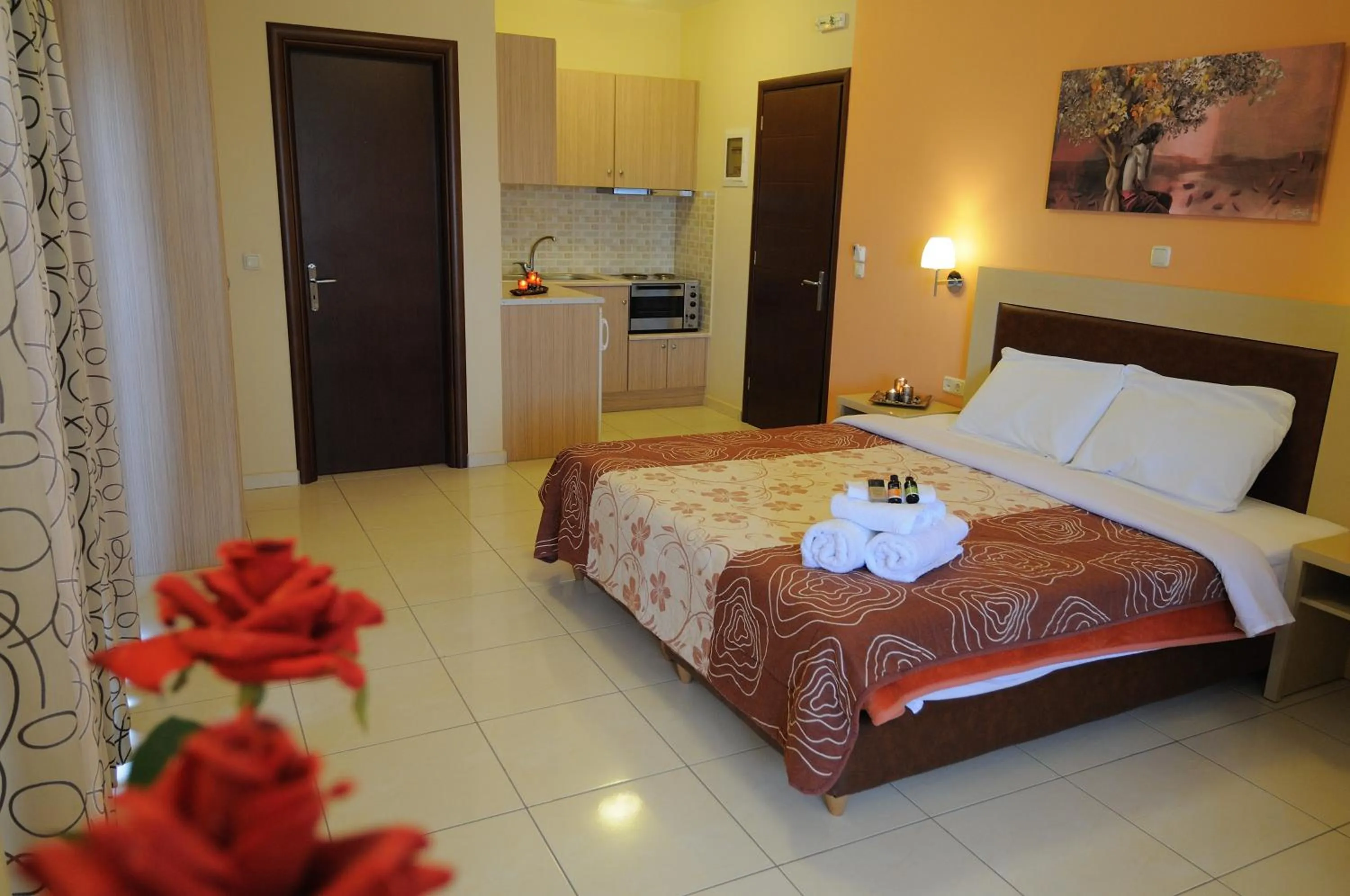 Bed in Faros Luxury Suites