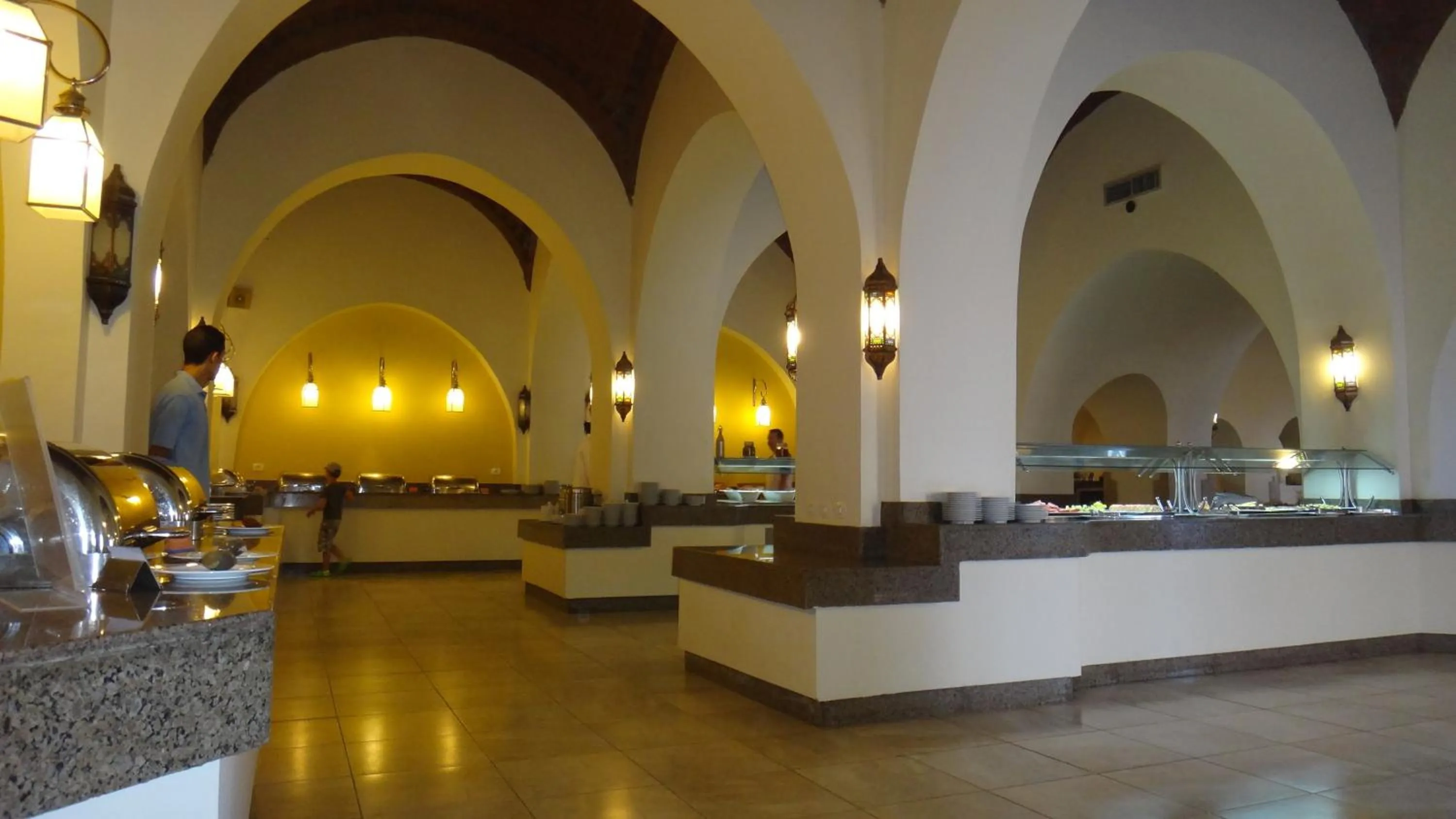 Restaurant/places to eat in Shams Alam Beach Resort