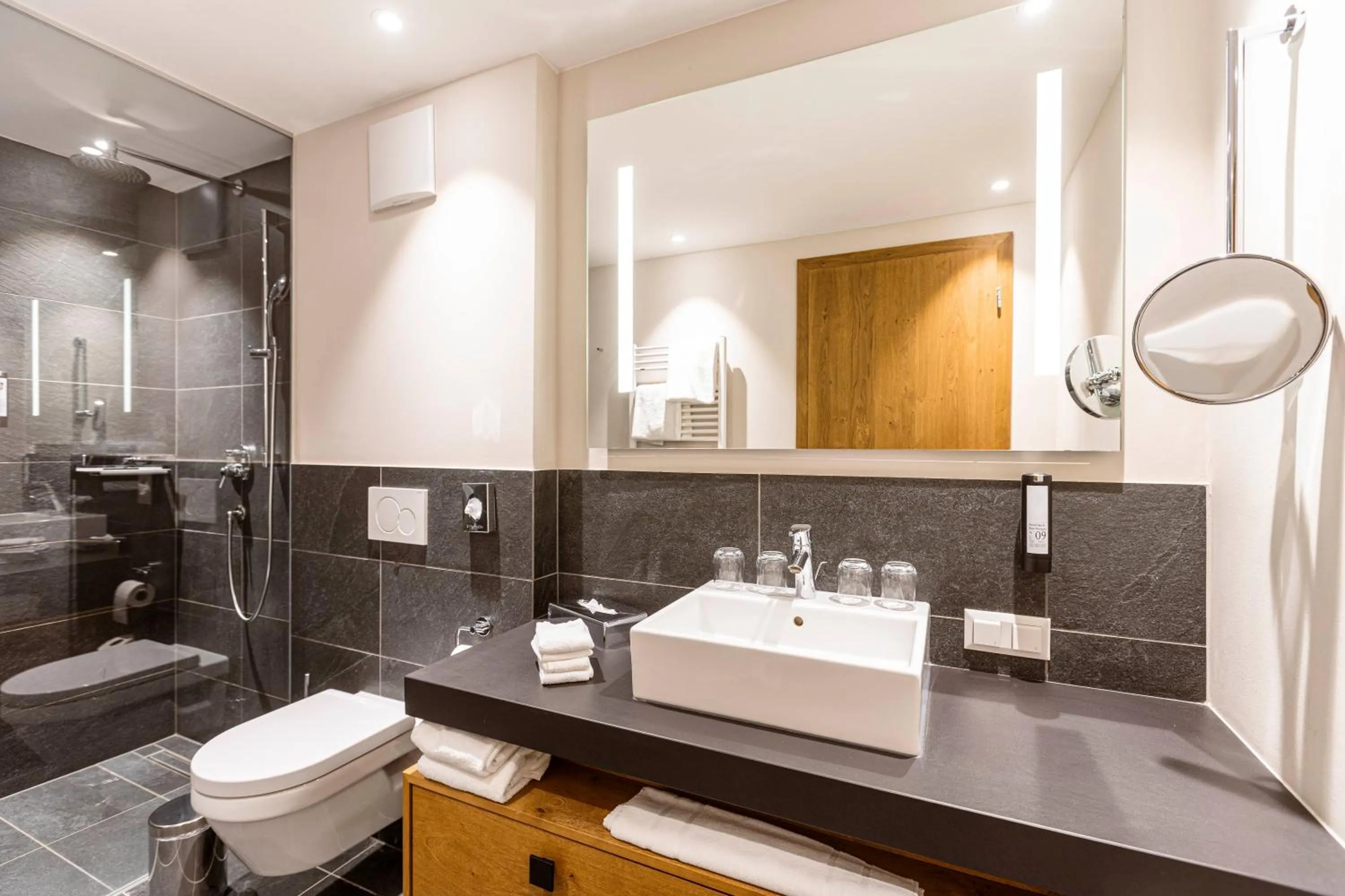 Bathroom in Bergresort Zugspitze Ehrwald by ALPS RESORTS