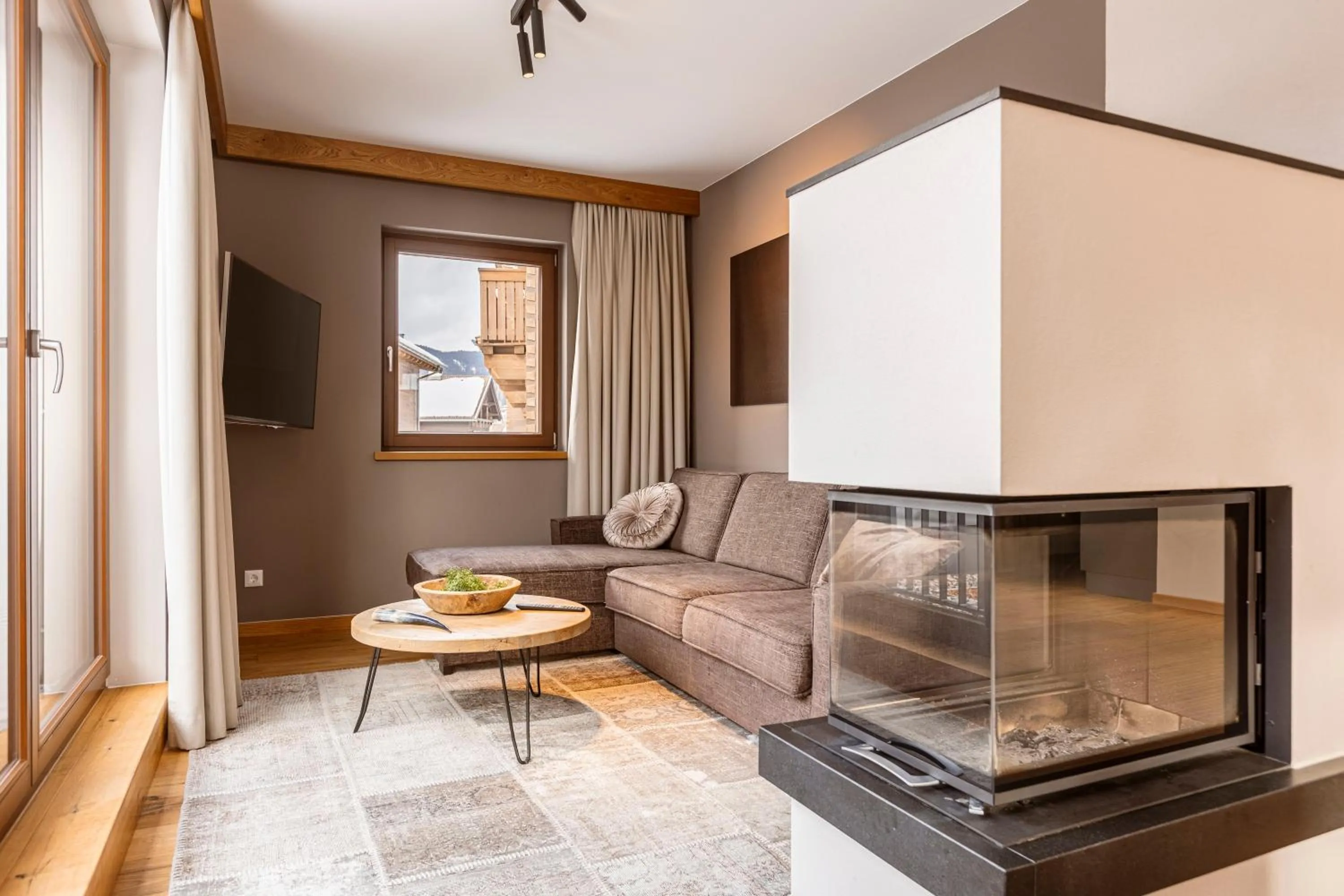 Living room in Bergresort Zugspitze Ehrwald by ALPS RESORTS