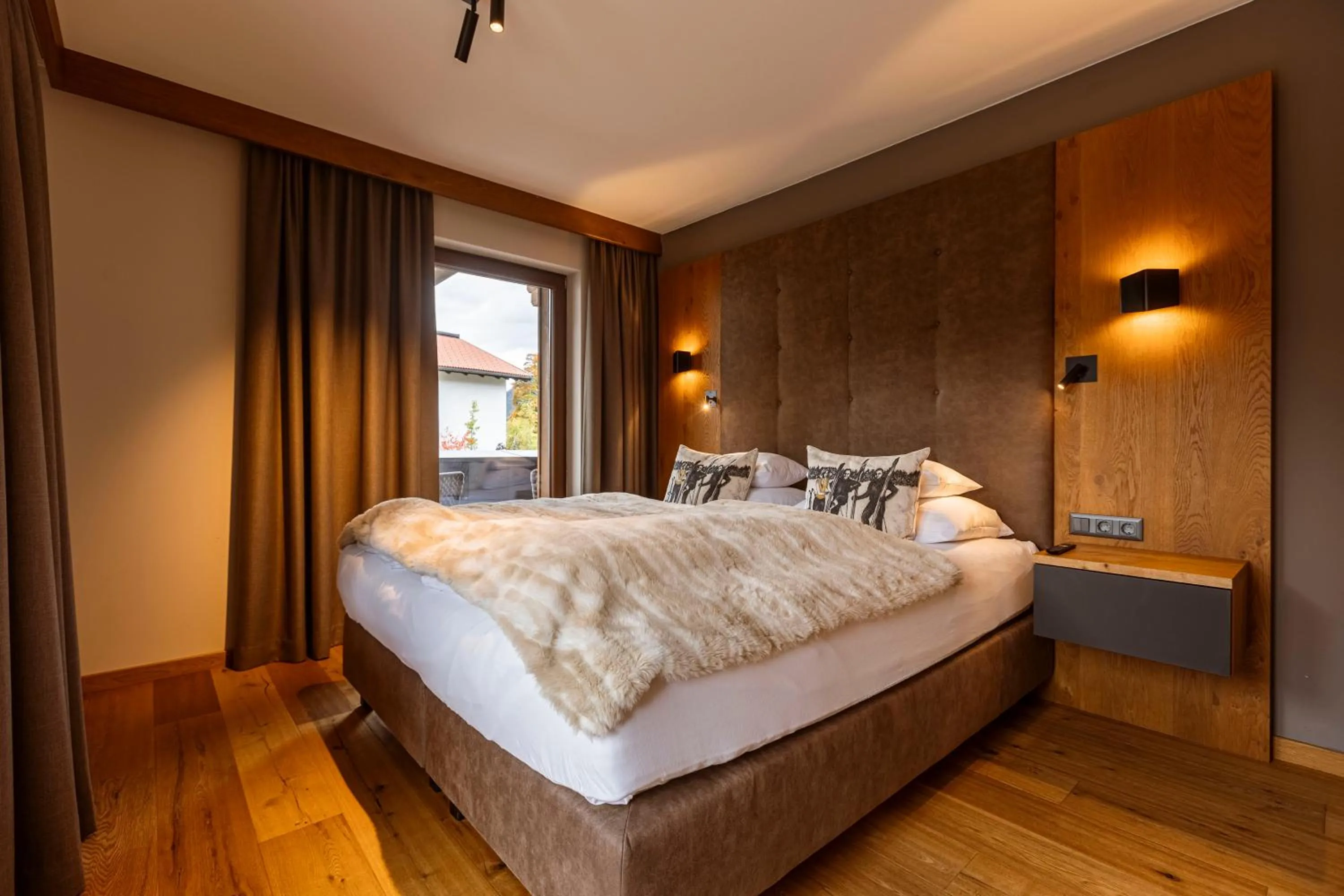 Bedroom, Bed in Bergresort Zugspitze Ehrwald by ALPS RESORTS