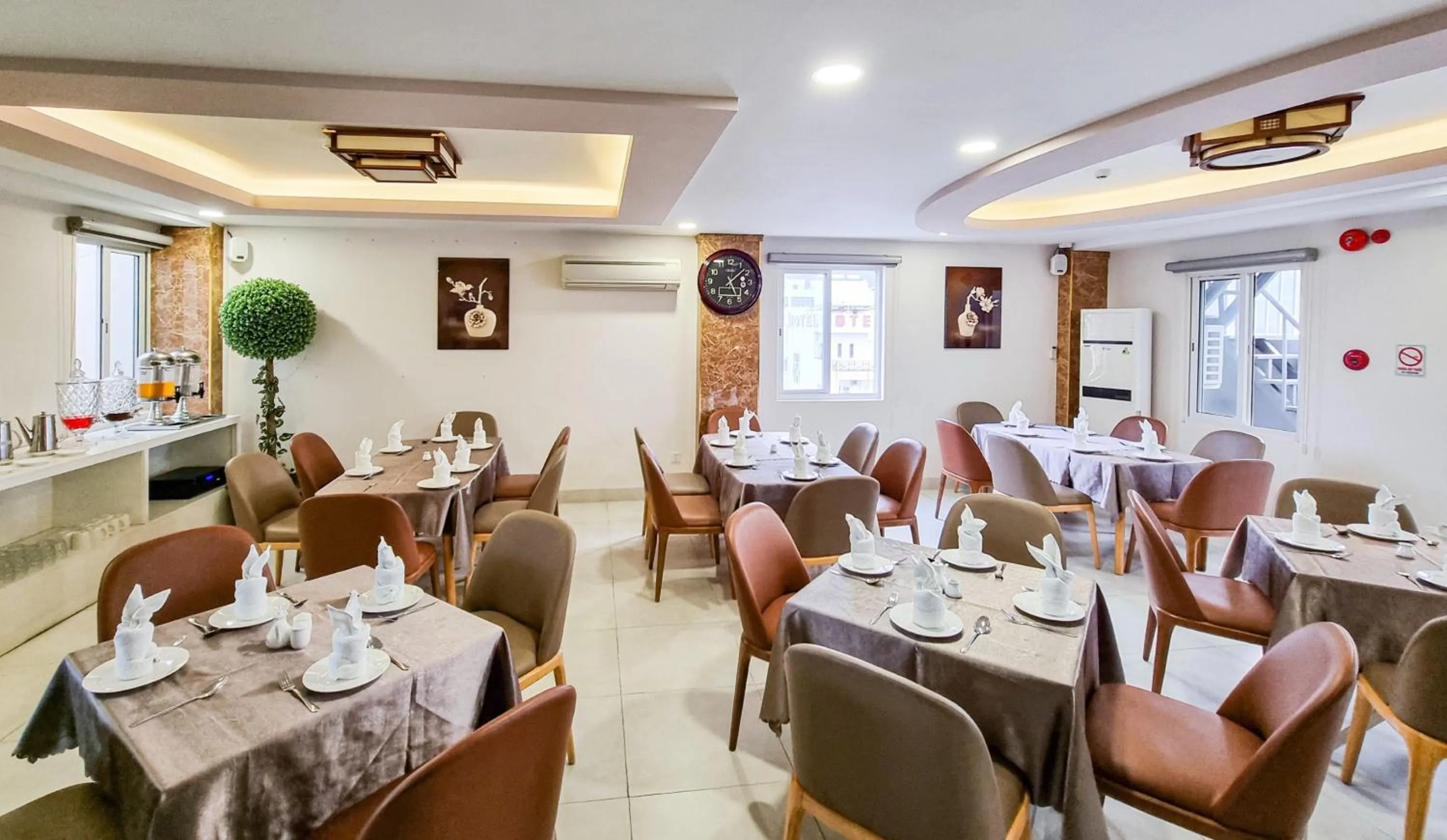 Restaurant/places to eat in Xavia Hotel Quy Nhơn