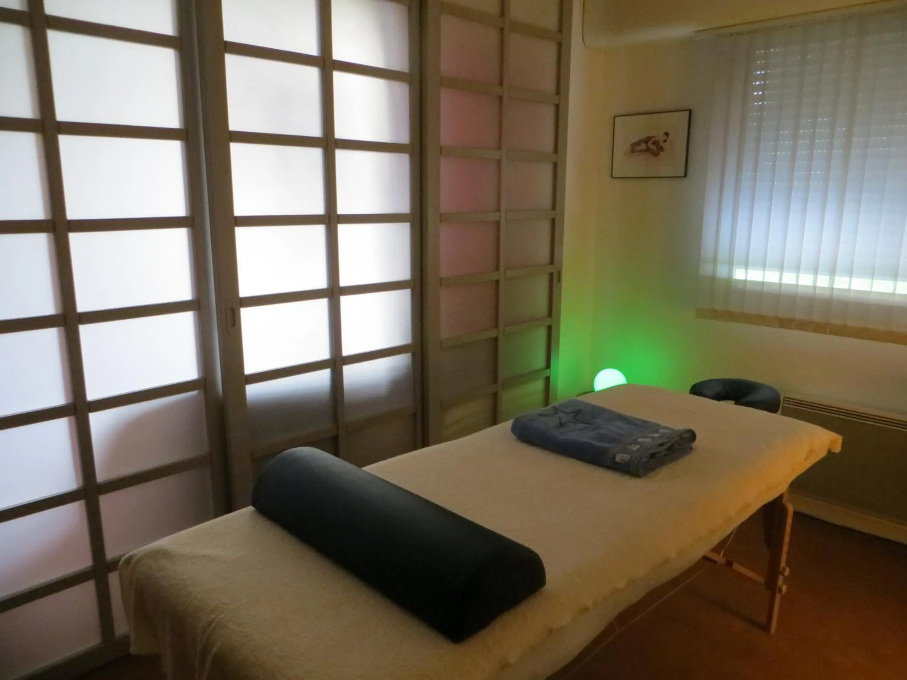 Massage, Bed in Mes Oasis Nancy