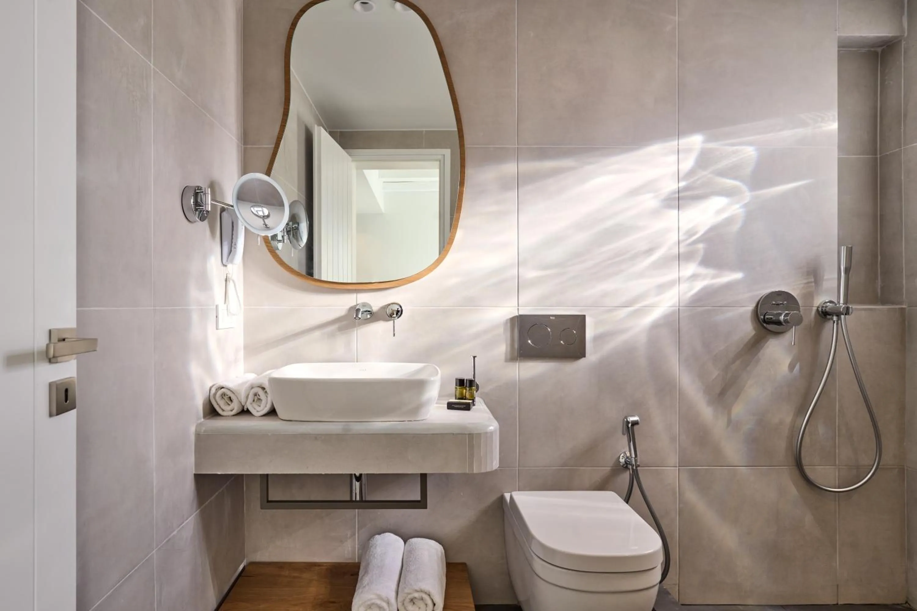 Toilet in Meltemi Village Hotel