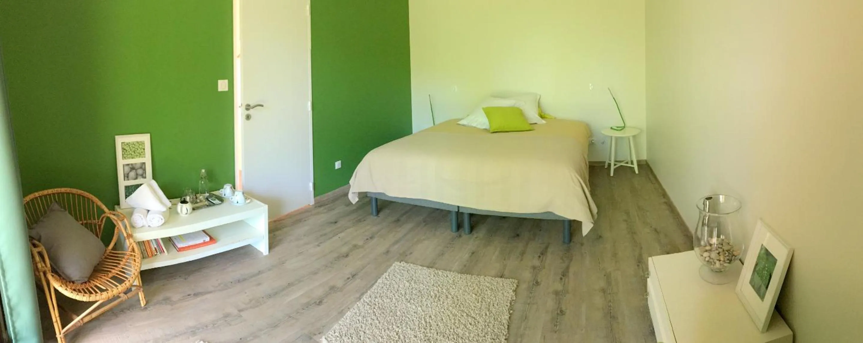 Bedroom, Bed in Le Jardin des 4M