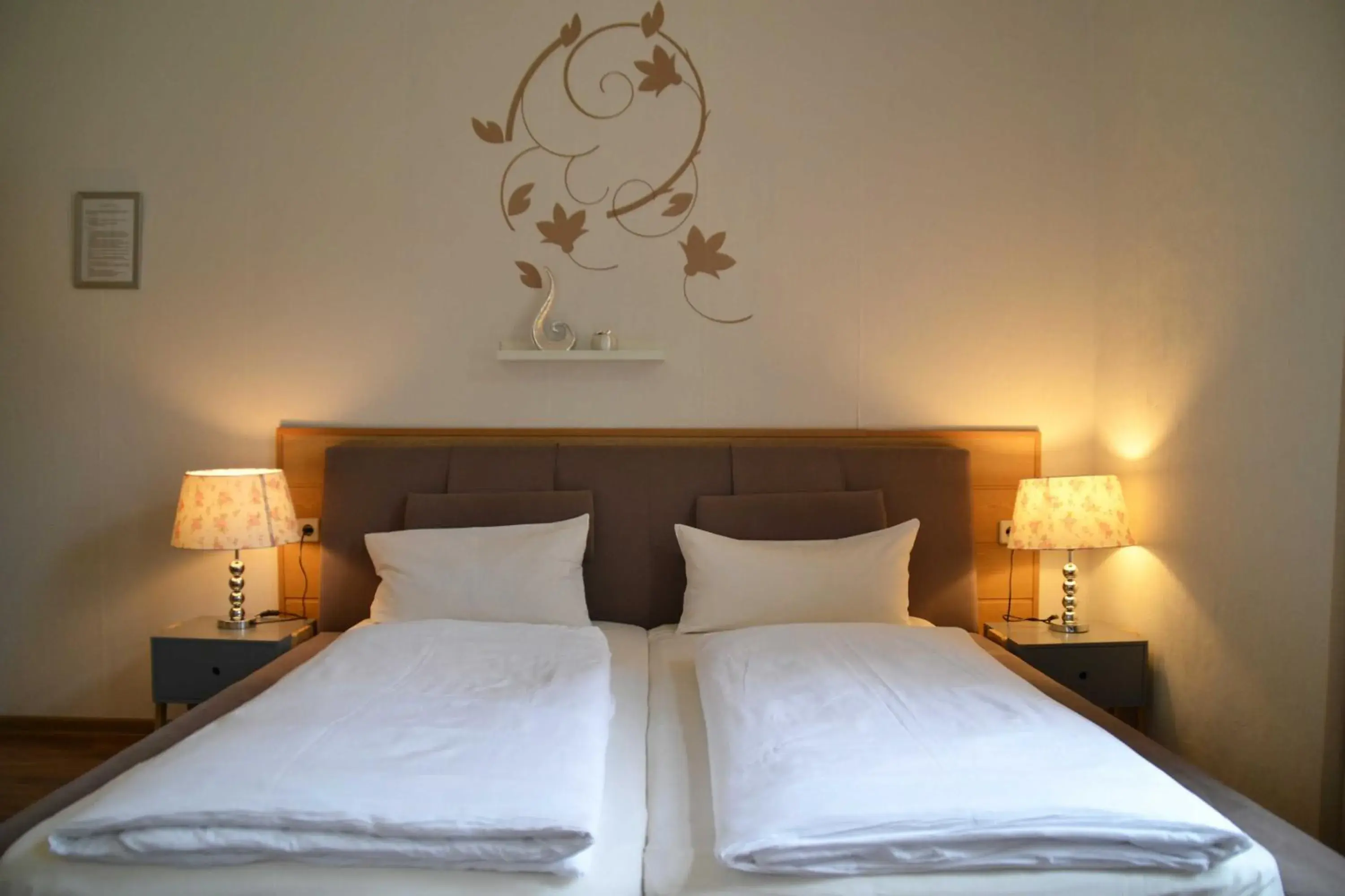 Double Room with Private Bathroom in Pension zur Neiße Double Room with Private Bathroom in Pension zur Neiße