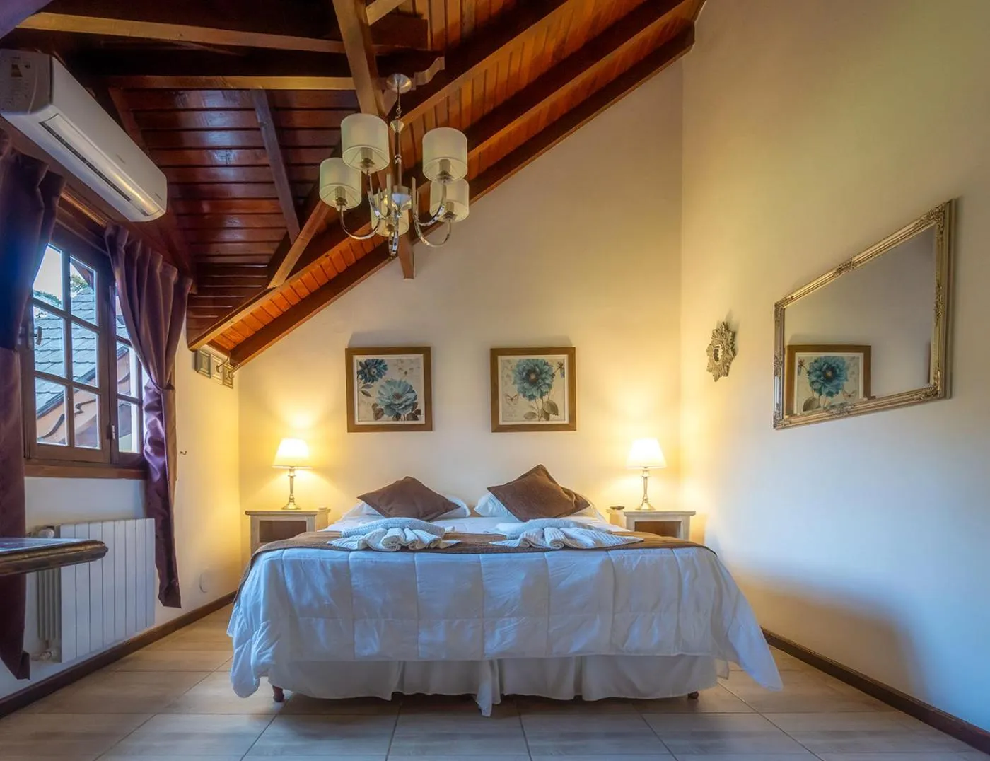 Bedroom, Bed in Apart & Hotel La Fontaine - by ROTUI