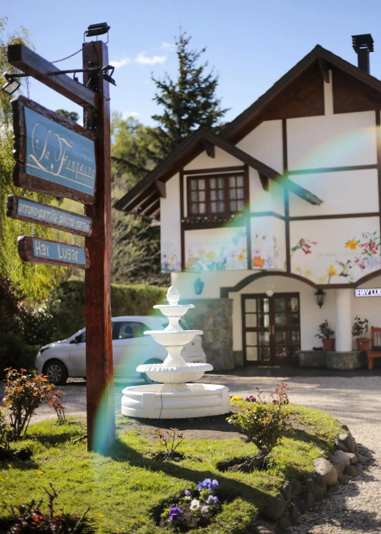 Property building in Apart & Hotel La Fontaine - by ROTUI