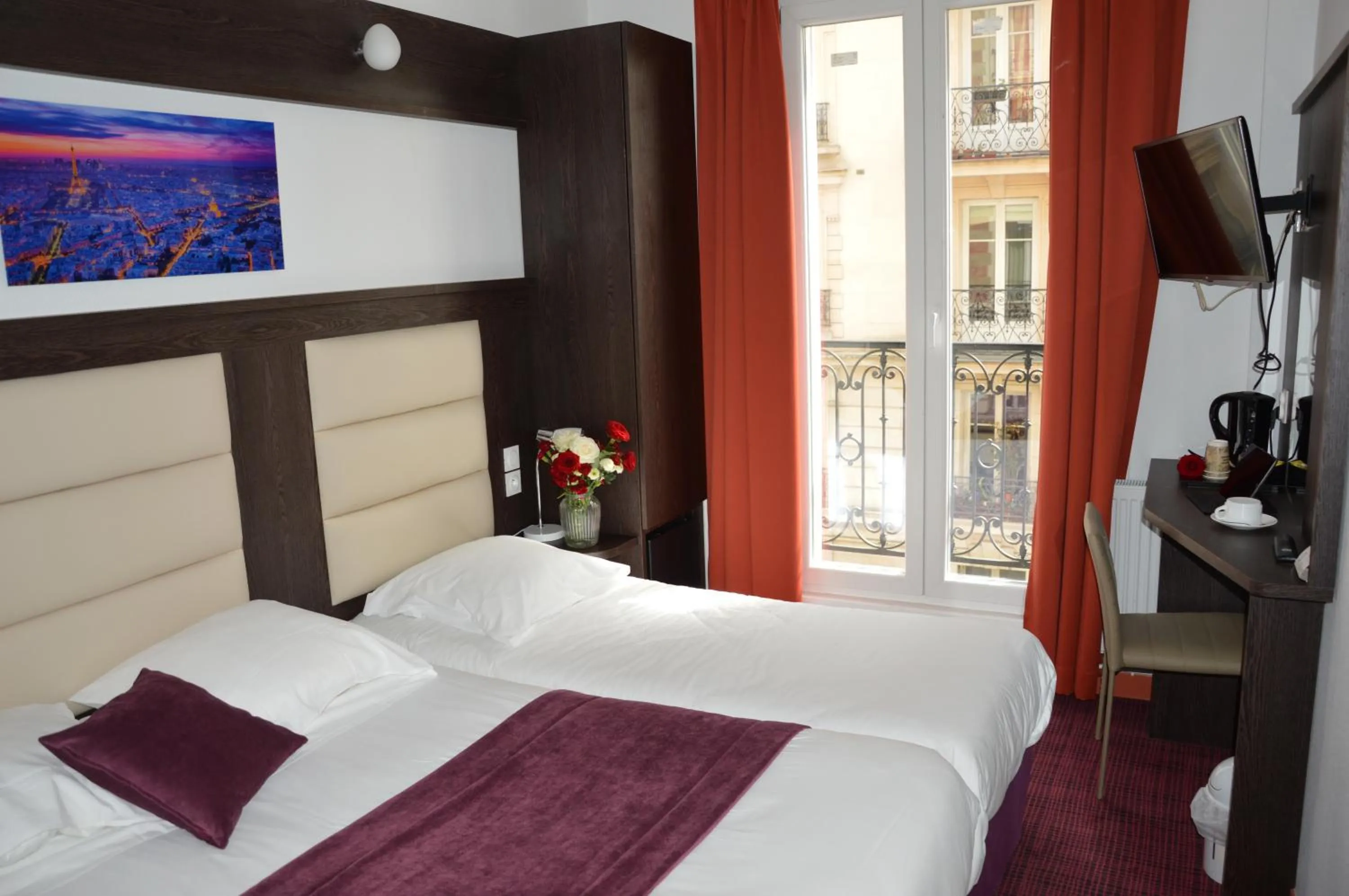 Shower, Bed in Parc Hotel