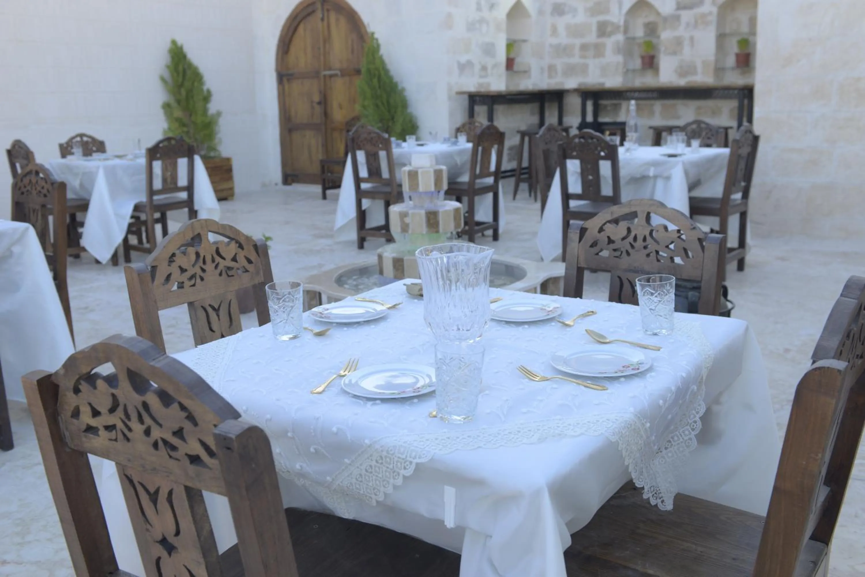 Restaurant/places to eat in MERDİN BOUTİQUE HOTEL