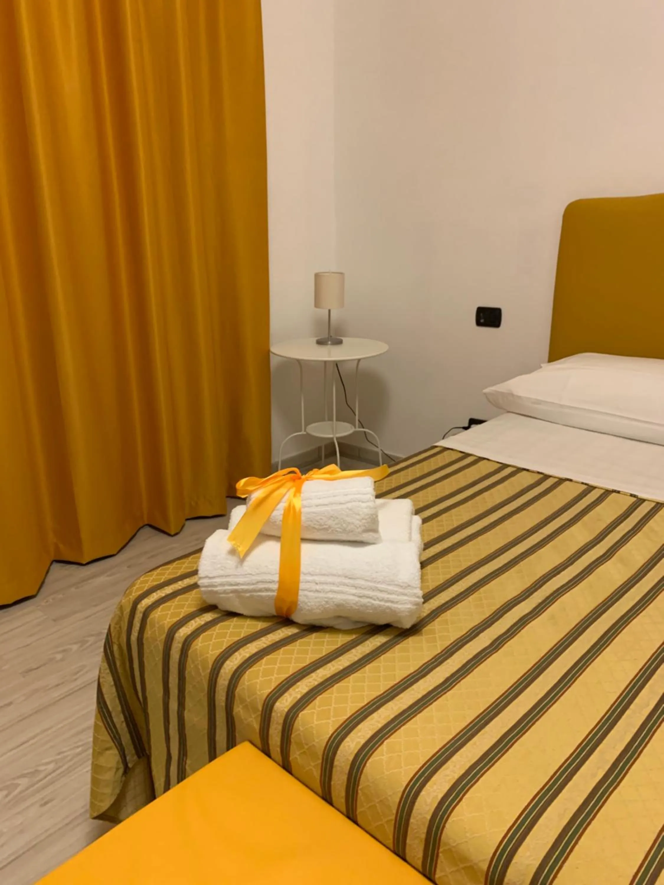 Bed in Residence San Pietro Book sharing