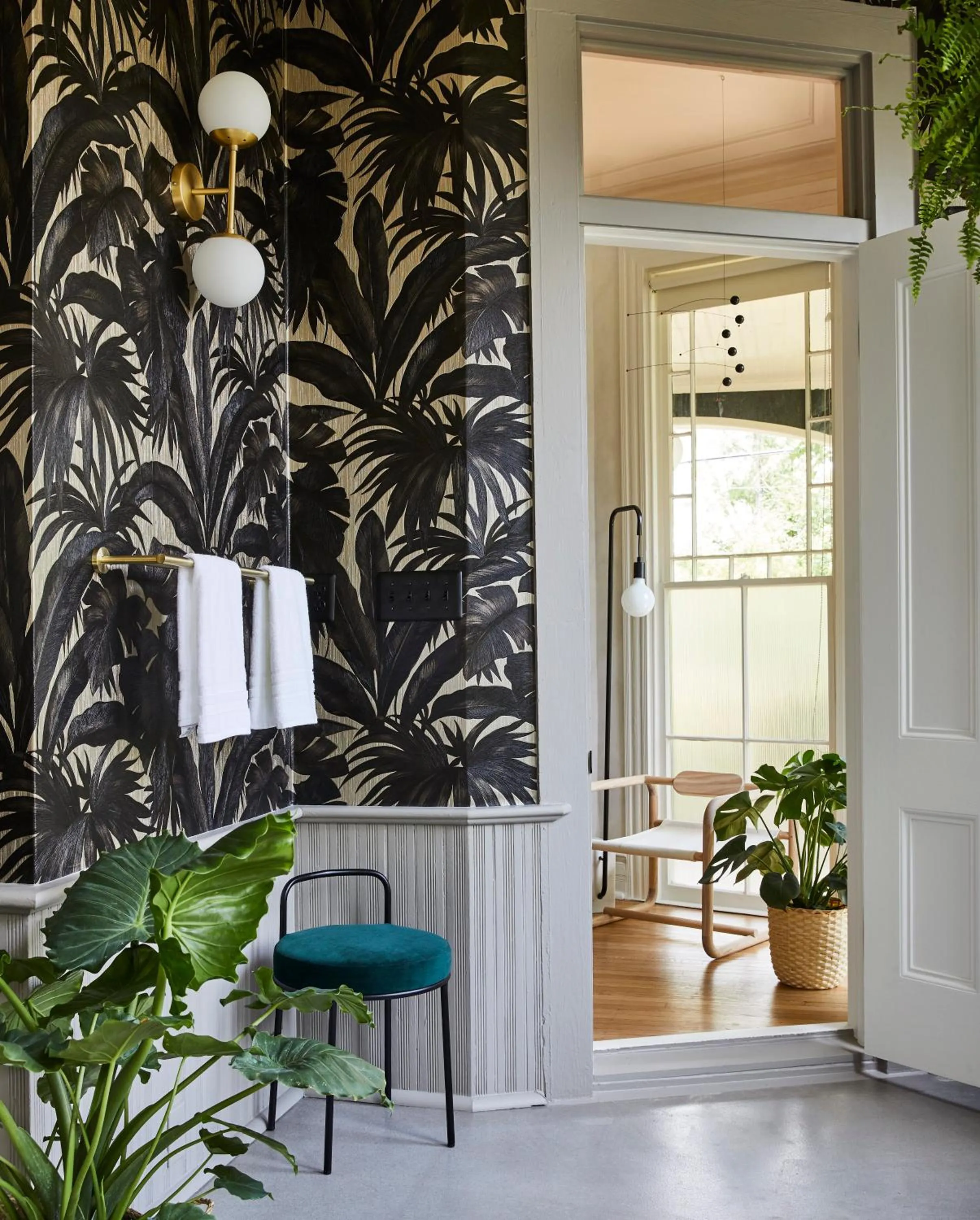 Bathroom in DREAMERS bnb