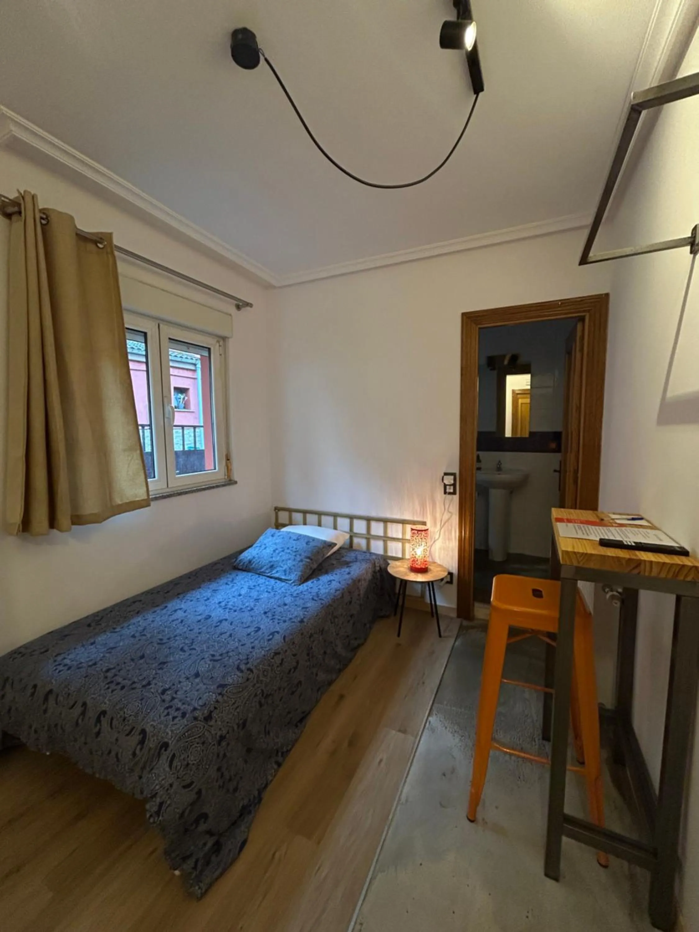 Bed in Lotila Flats Rio Caudal