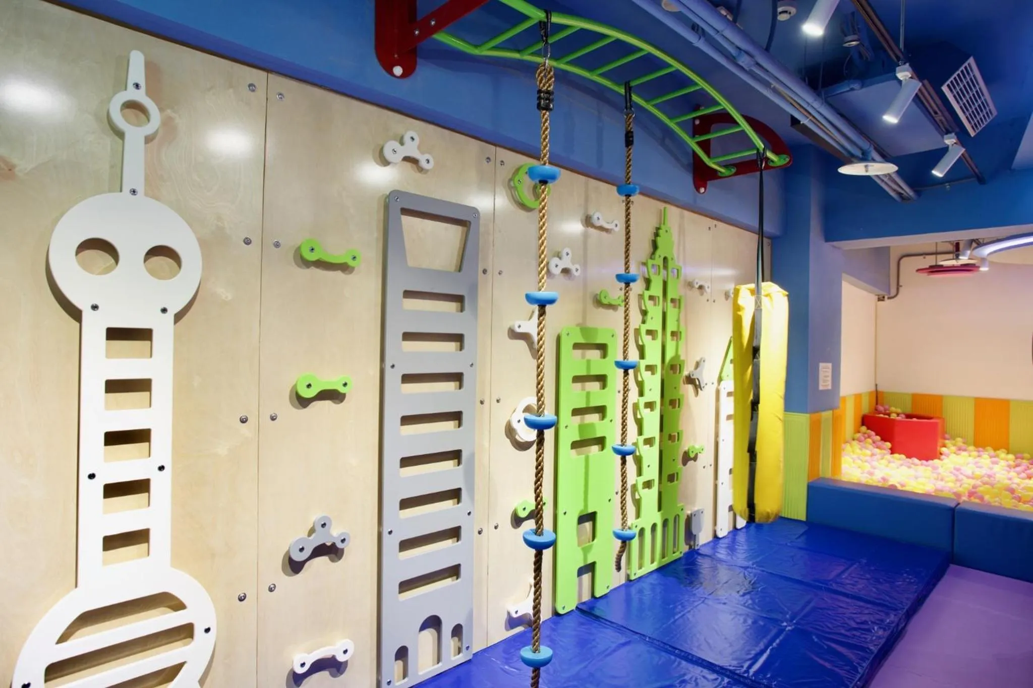 Kids's club in Norway Forest Travel hotel 1 Taichung