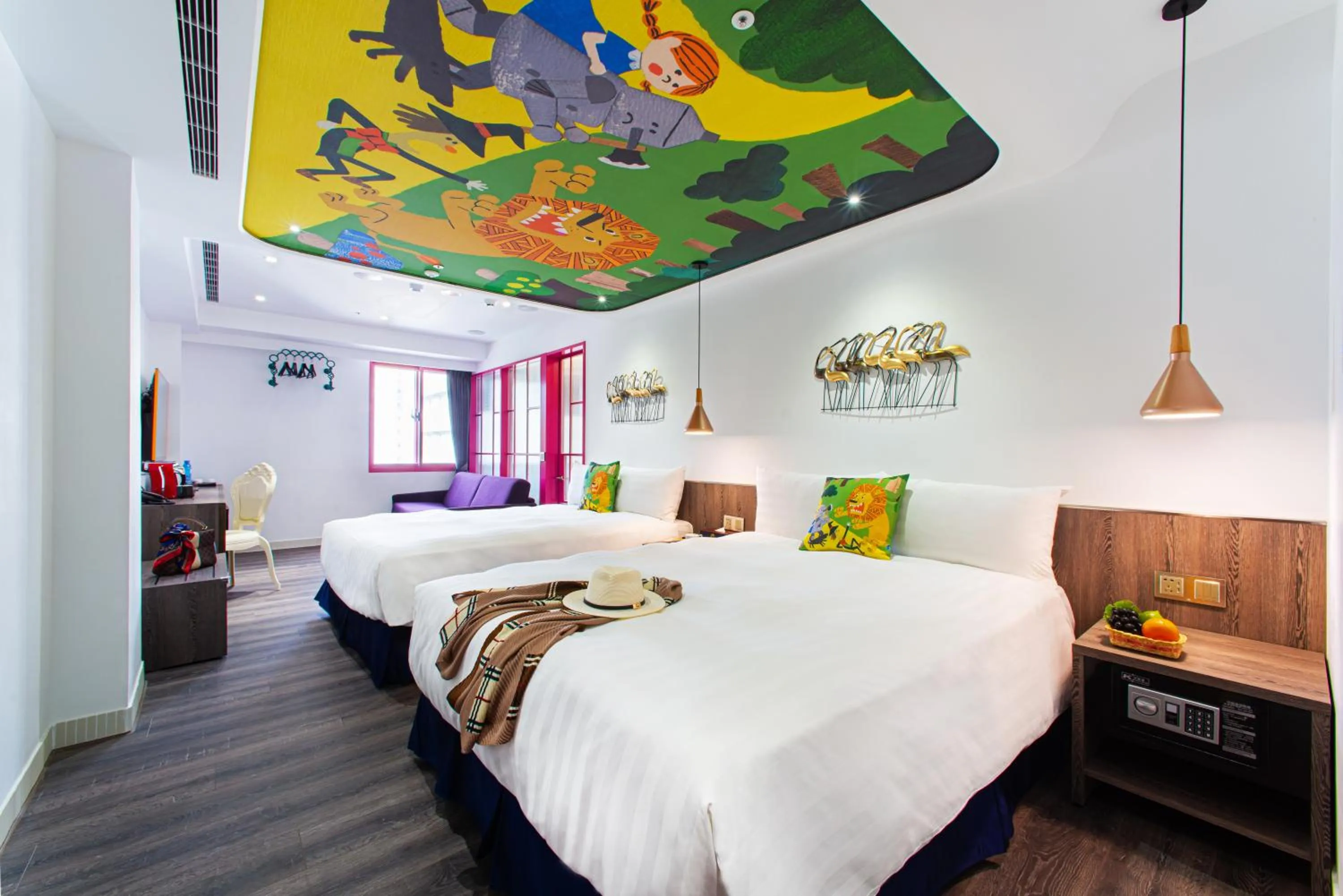 Photo of the whole room, Bed in Norway Forest Travel hotel 1 Taichung